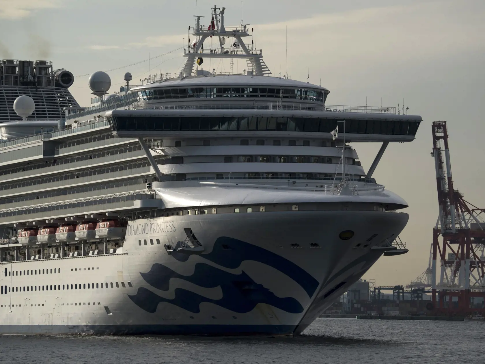 Na lodi Diamond Princess, ktorá sa pre vírus nachádza v karanténe, sa nachádza aj občan SR.