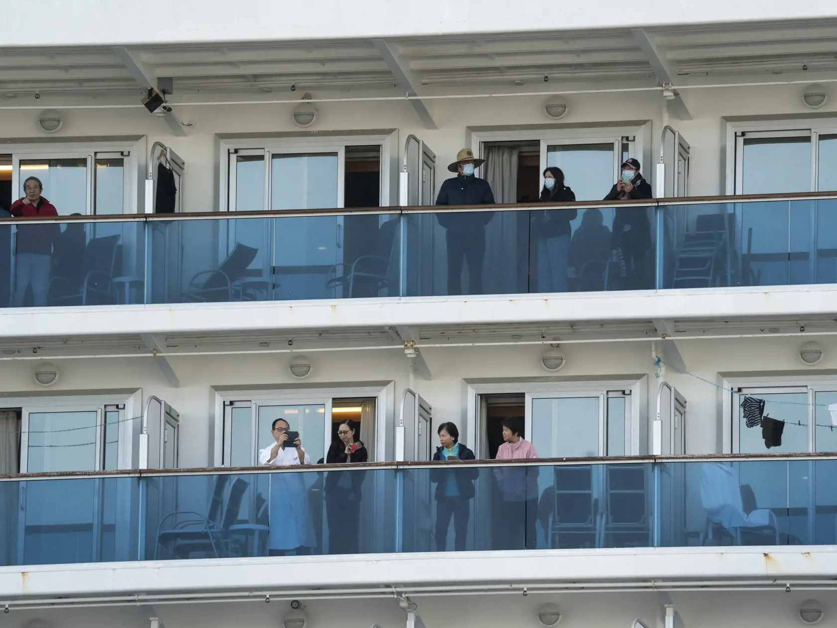 Na lodi Diamond Princess, ktorá sa pre vírus nachádza v karanténe, sa nachádza aj občan SR.