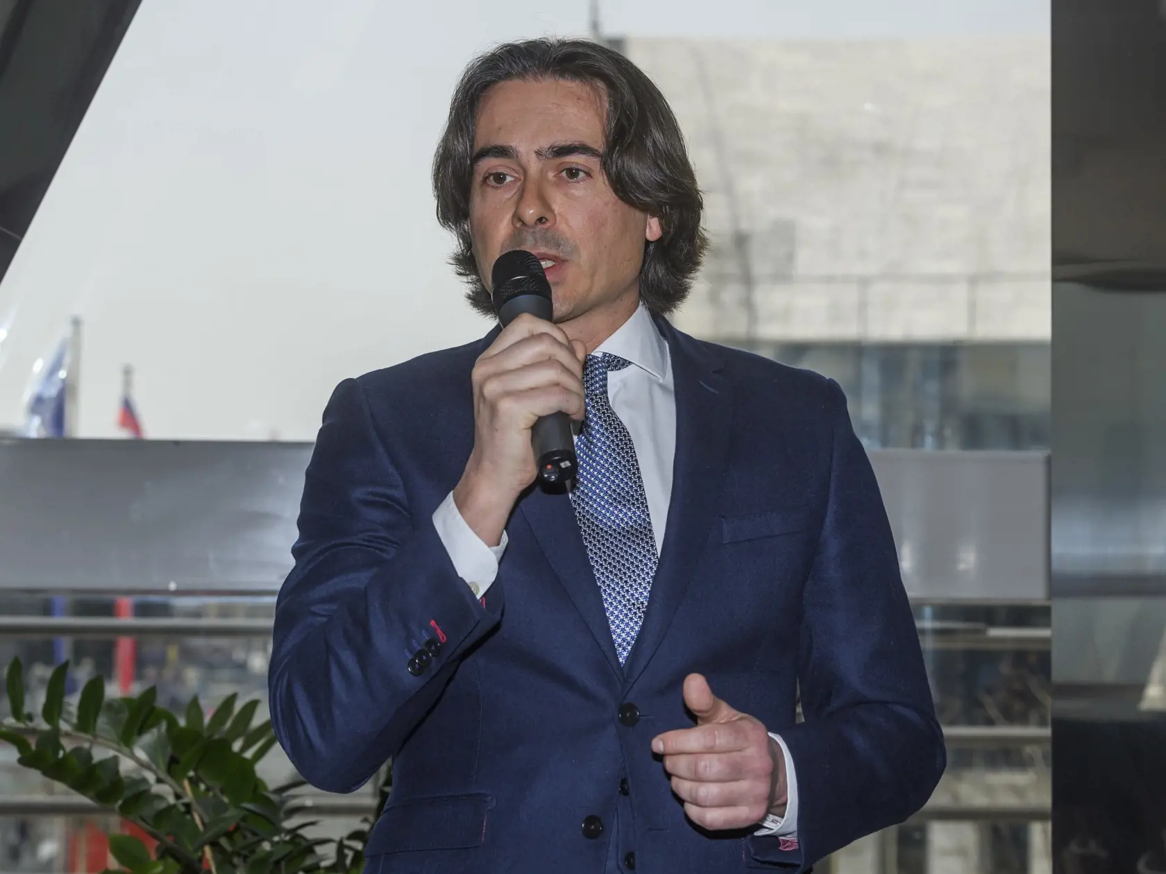 Na snímke riaditeľ Slovenského národného divadla (SND) Matej Drlička počas tlačovej konferencie SND k pripravovanej premiére opery Bedřicha Smetanu Hubička.