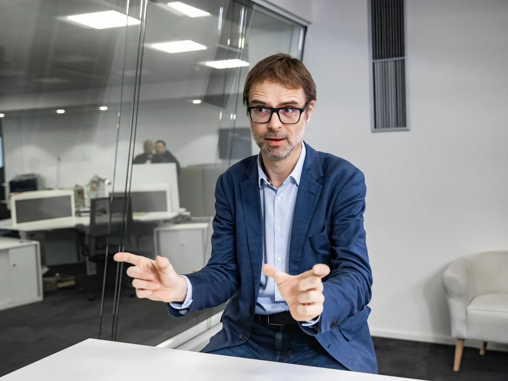 „Zdravotníctvo je v štádiu klinickej smrti,“ uviedol lekár Tomáš Szalay. Potrebuje jednoducho reštart. „Verím, že nový minister alebo ministerka vypočujú hlas odborníkov a začnú konať.“