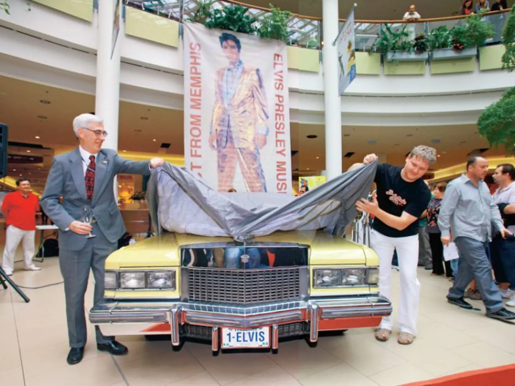 Spevákov posledný cadillac. Kľúčik od neho je zo 14-karátového zlata.
