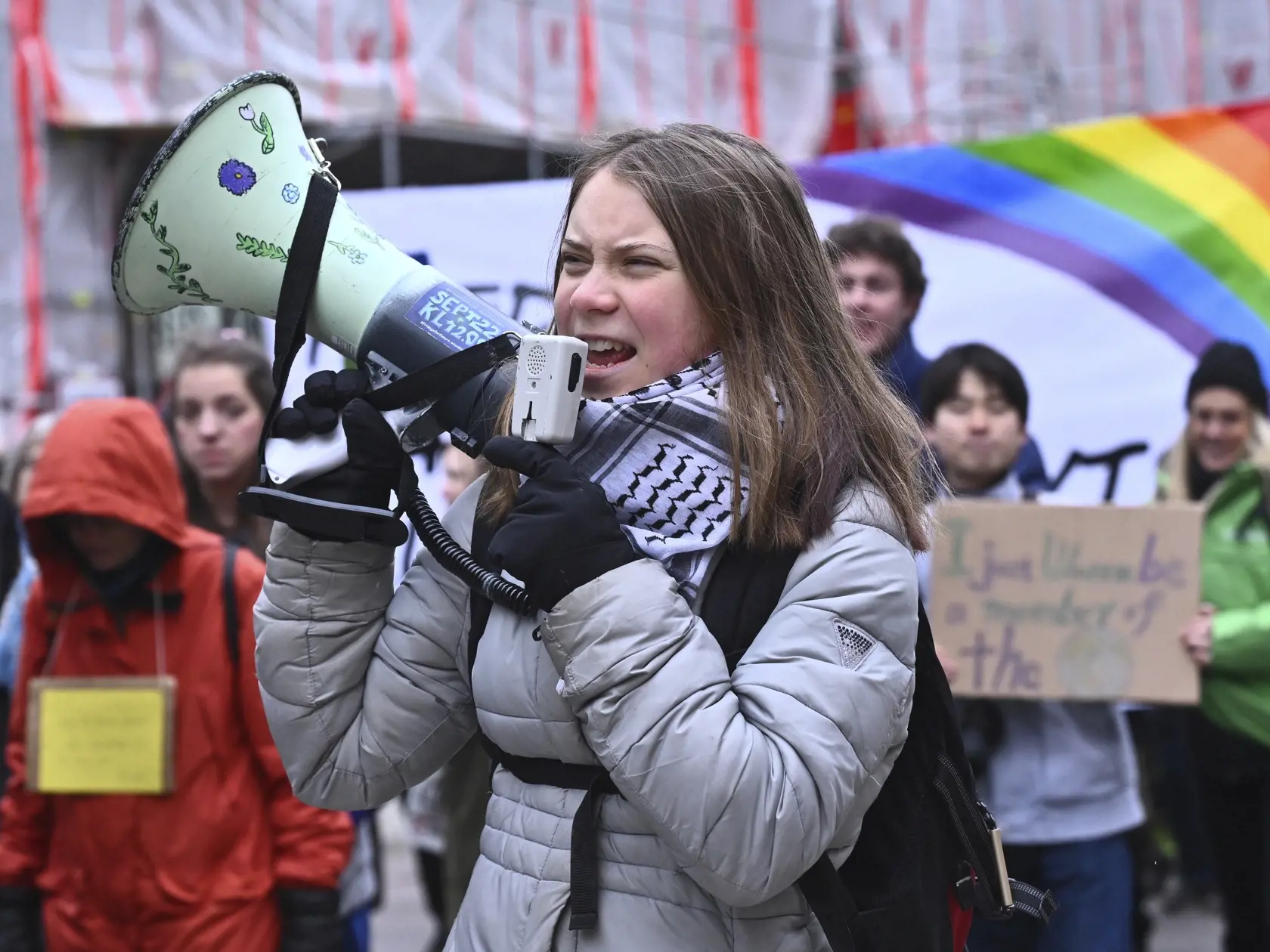 Klimatická aktivistka Greta Thunbergová počas klimatického štrajku za ochranu klímy pod heslom Piatky za budúcnosť v Štokholme 19. apríla 2024.