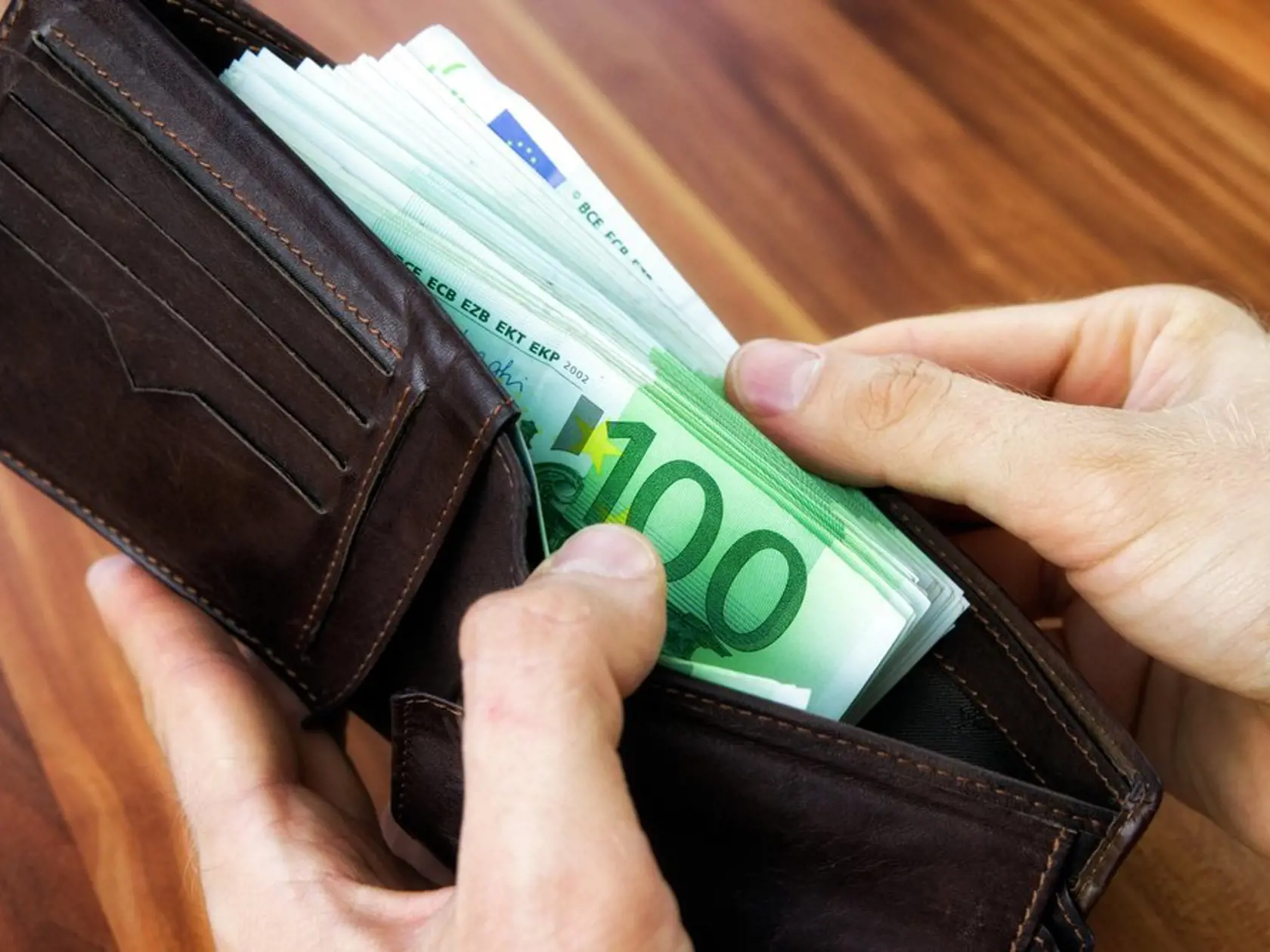 FAKTY O POTRAVINÁCH NA SLOVENSKU: 1. Na potraviny míňame takmer 20 % zo svojich rodinných rozpočtov.