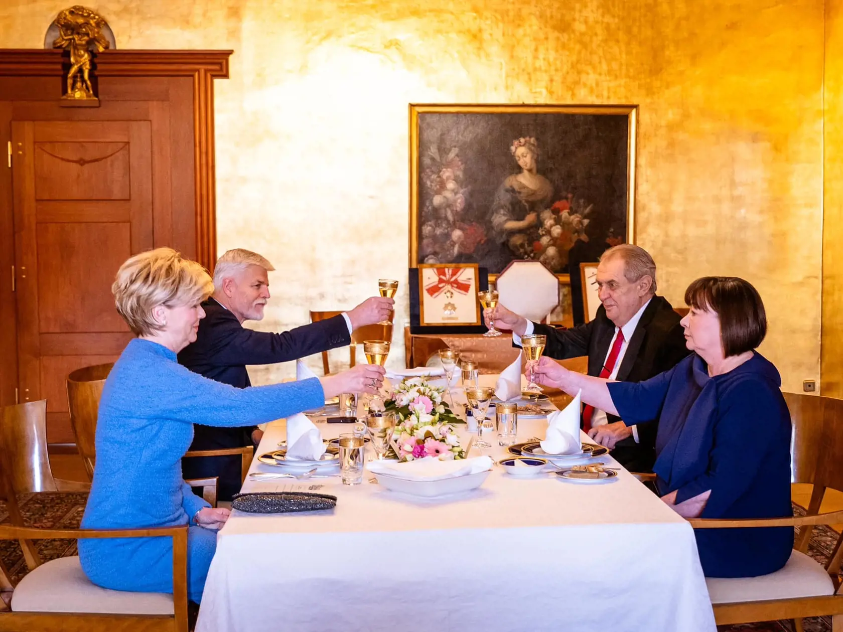 Na obede so Zemanovcami.