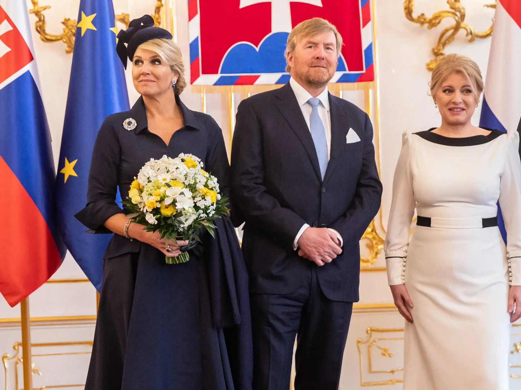 Prezidentka SR Zuzana Čaputová privítala v Prezidentskom paláci holandského kráľa Viliama-Alexandra a kráľovnú Máximu na oficiálnej trojdňovej návšteve. Na snímke je Zuzana Čaputová a Viliam Alexander.