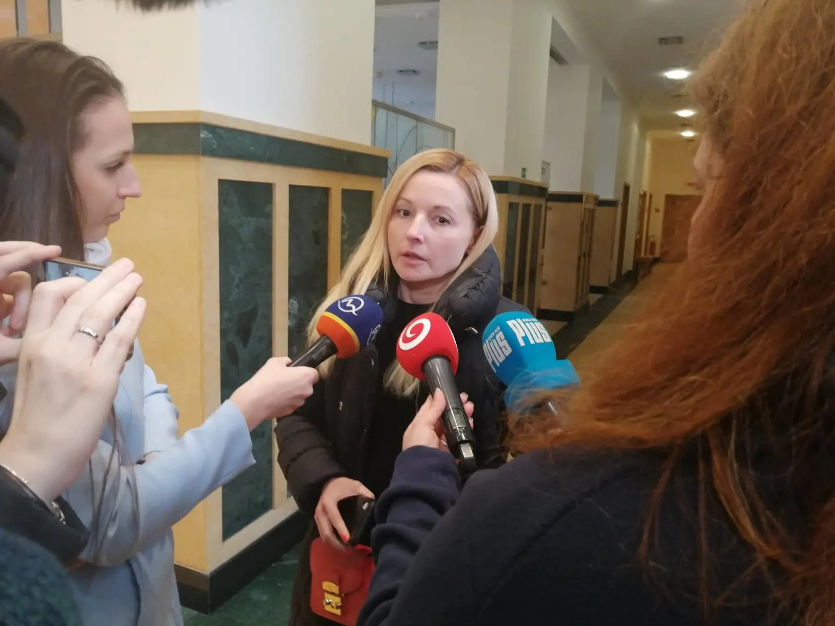 Teta nebohého Tomáša, ktorá na súde zastupuje rodinu poškodených.