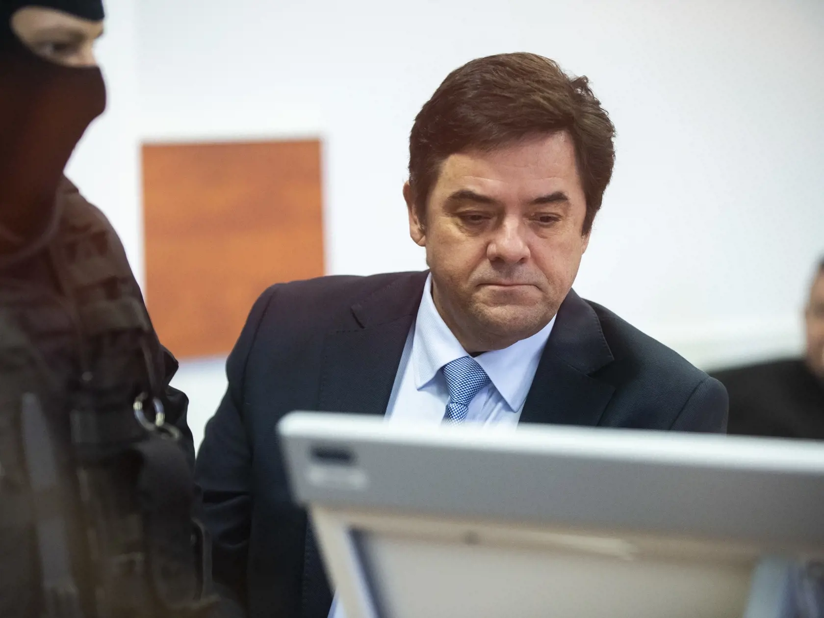 Obžalovaný Marian Kočner prichádza na pojednávanie v kauze falšovania televíznych zmeniek na Špecializovanom trestnom súde v Pezinku 10. februára 2020.