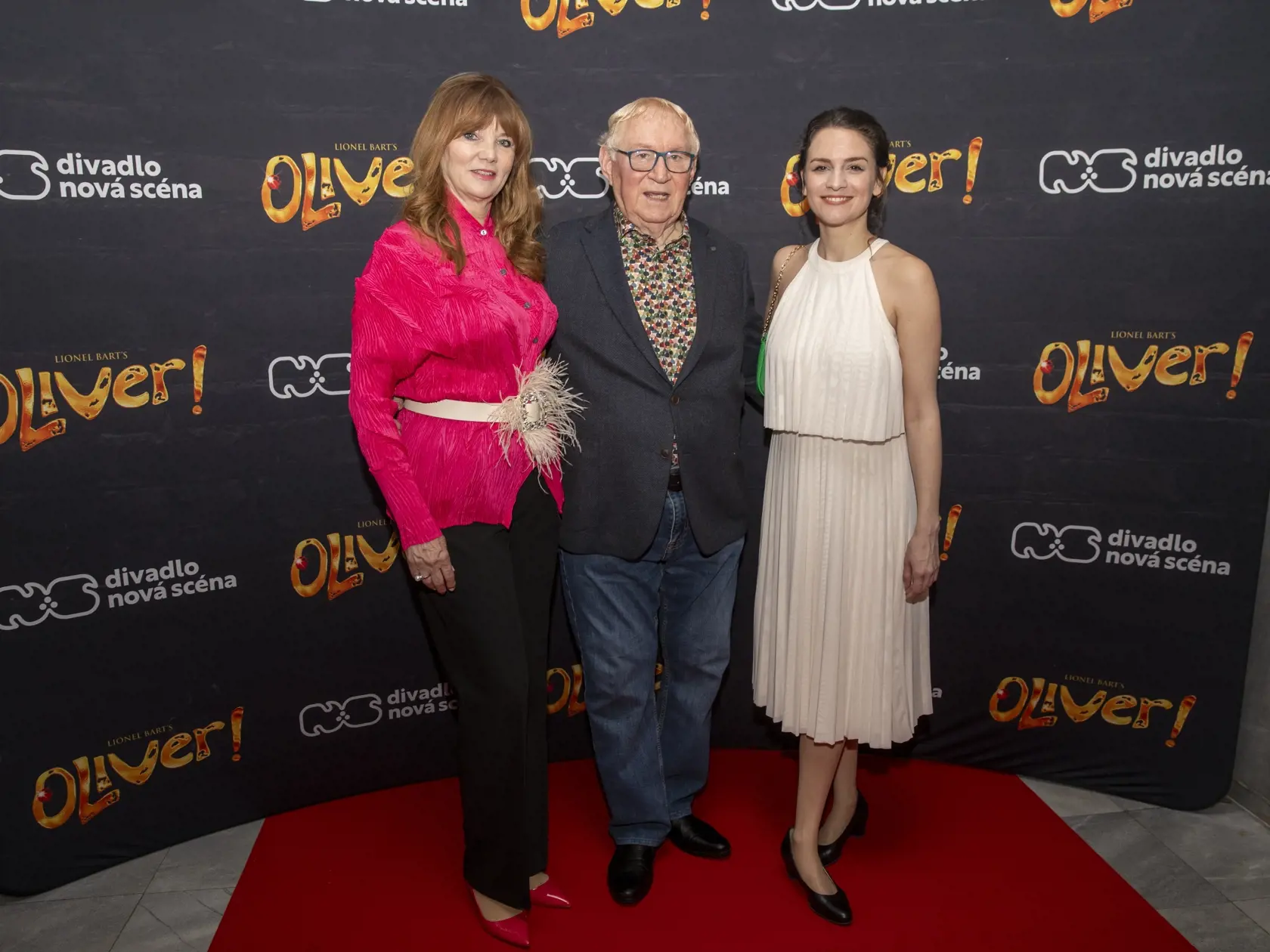  Na snímke je 2. večer premiéry muzikálu Oliver Twist v divadle Nová scéna.
