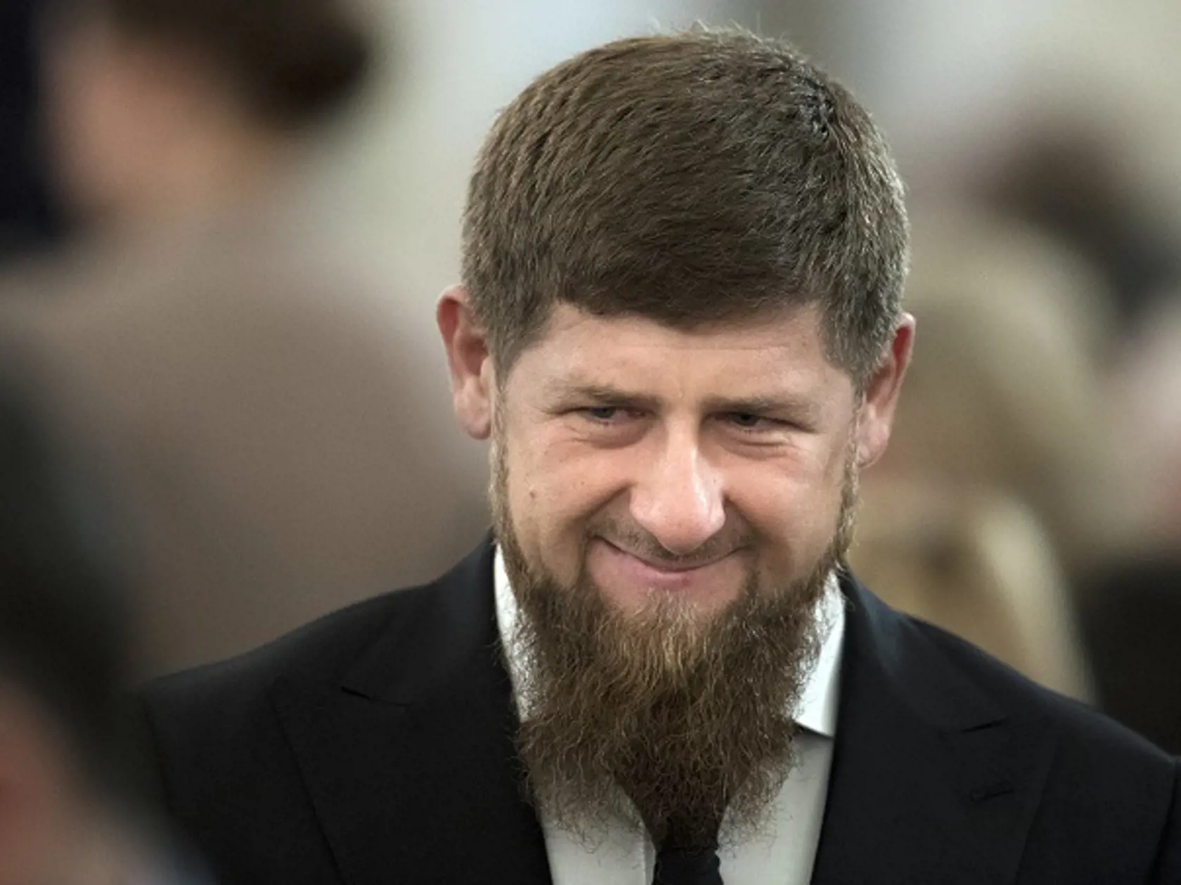 JB 1 Moskva - Čečenský regionálny líder Ramzan Kadyrov sa usmieva pred vystúpením ruského prezidenta Vladimira Putina s výročným prejavom o stave krajiny v Moskve 1. decembra 2016. FOTO TASR/AP 
Chechen regional leader Ramzan Kadyrov smiles prior to President Vladimir Putin's annual state of the nation address in the Kremlin in Moscow, Russia, Thursday, Dec. 1, 2016. (AP Photo/Pavel Golovkin)