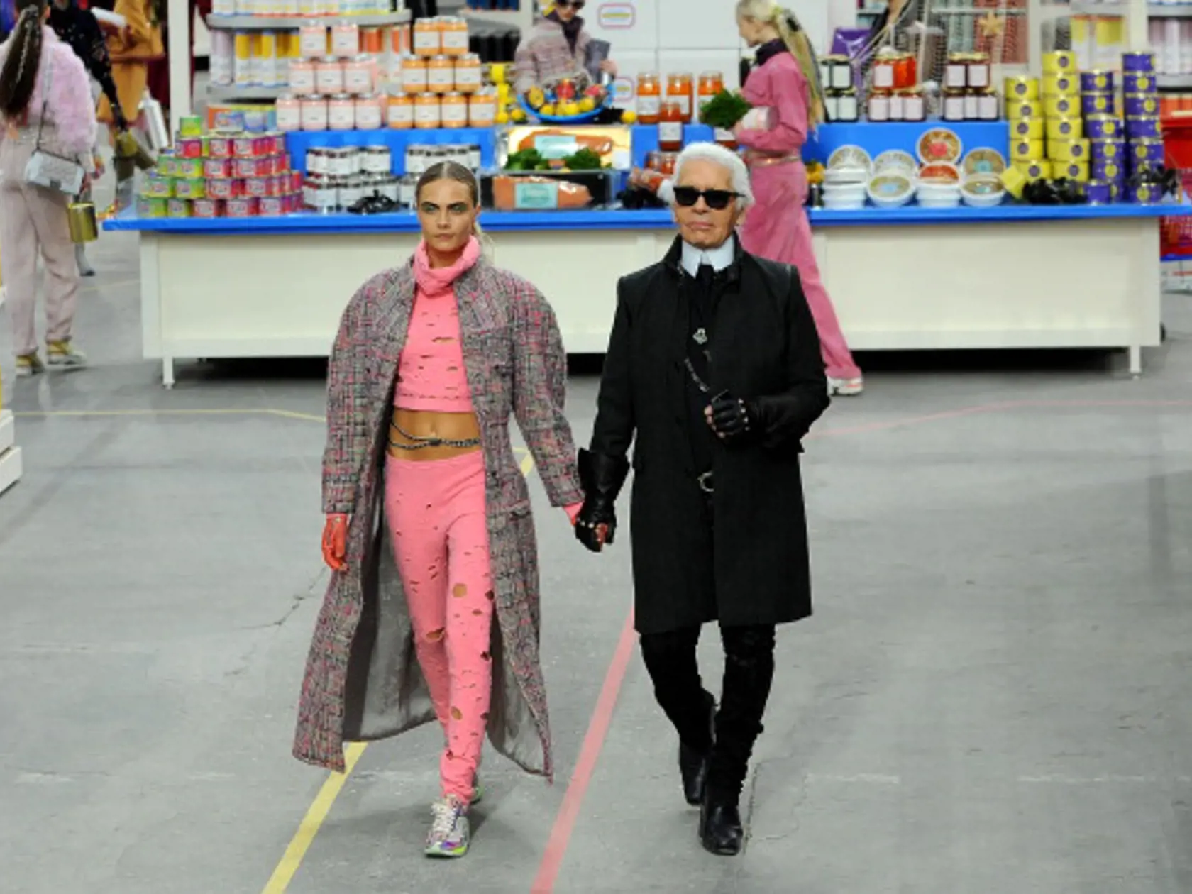 Karl Lagerfeld a Cara Delevingne