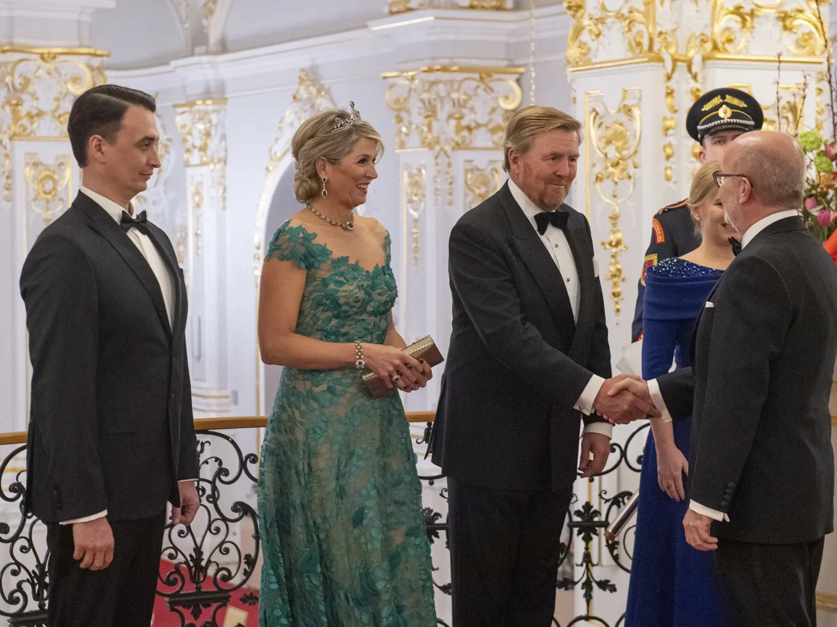 Prezidentka SR Zuzana Čaputová privítala na Slovensku holandského kráľa Viliama Alexandra s kráľovnou Maximou v utorok 7. marca 2023. Ich oficiálna návšteva Slovenska potrvá do štvrtka 9. marca. Okrem Bratislavy navštívi kráľovský pár aj Poprad, Liptovský Mikuláš a Tatranský národný park. Na snímke zľava partner prezidentky SR Zuzany Čaputovej Juraj Rizman, holandská kráľovná Maxima, holandský kráľ Viliam Alexander a dočasne poverený minister zahraničných vecí a európskych záležitostí SR Rastisl