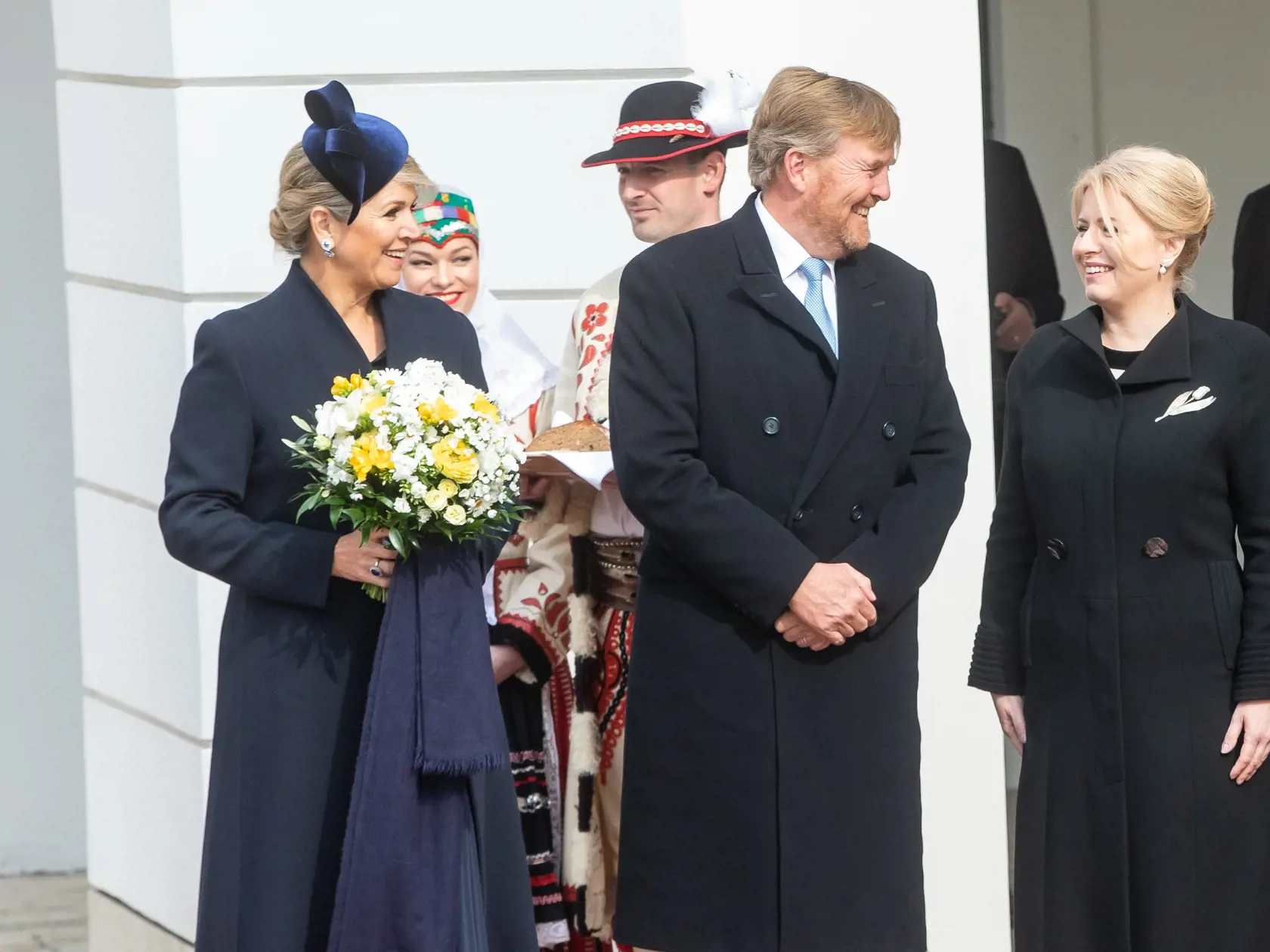 Prezidentka SR Zuzana Čaputová privítala v Prezidentskom paláci holandského kráľa Viliama-Alexandra a kráľovnú Máximu na oficiálnej trojdňovej návšteve. Na snímke je Zuzana Čaputová a Viliam Alexander.