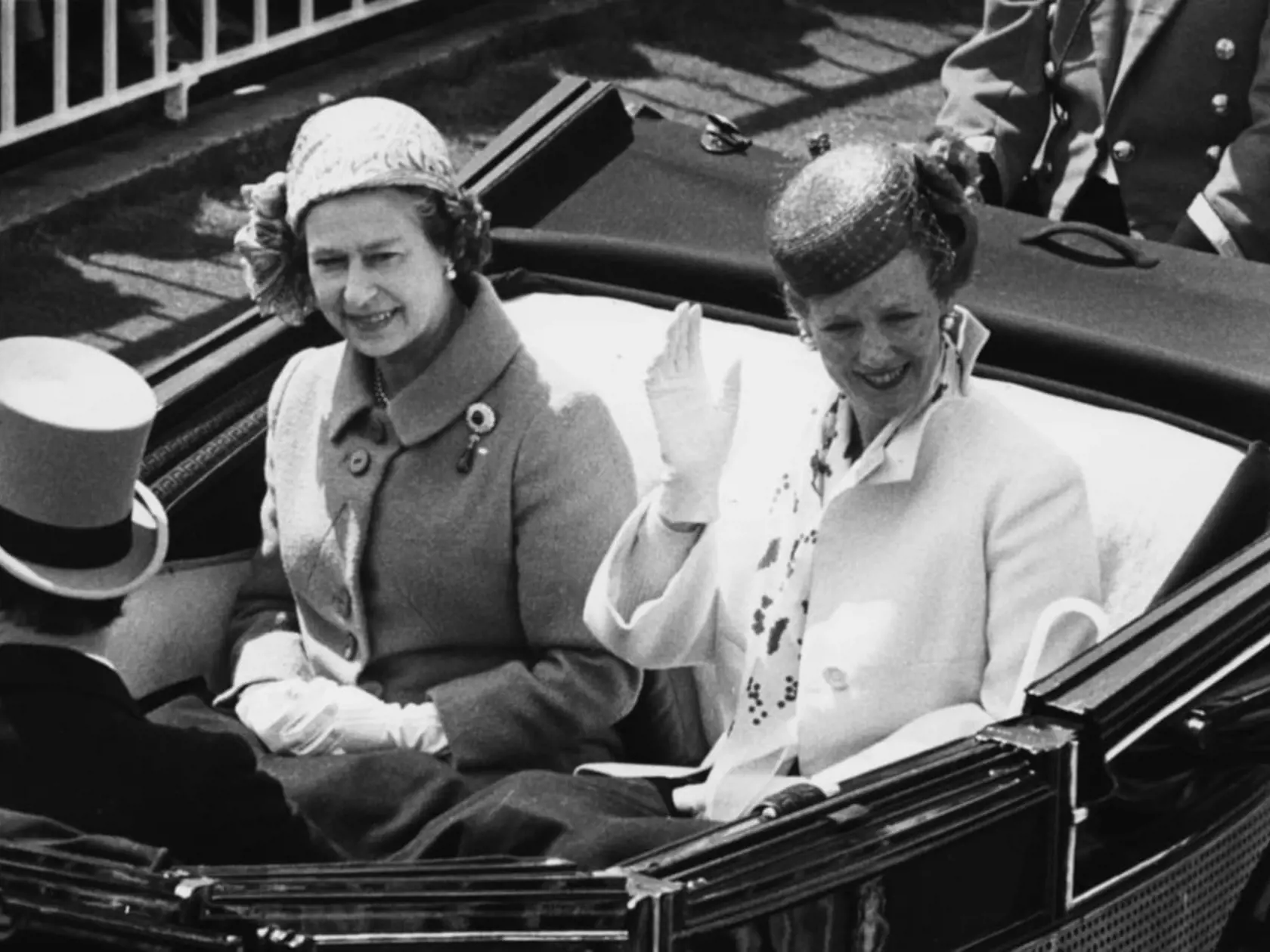 1980: Kráľovná Margrethe z Dánska a britská kráľovná Alžbeta II.