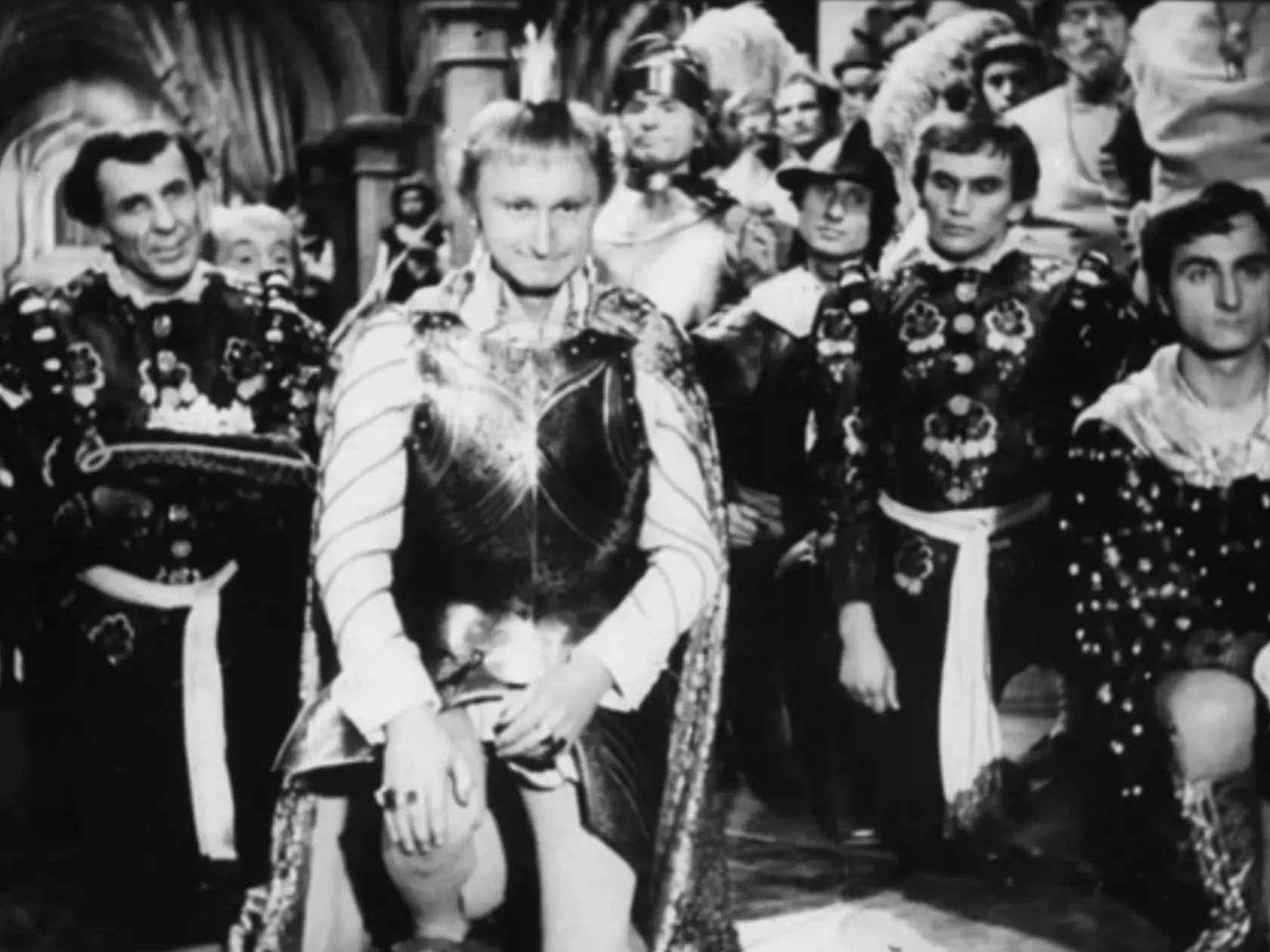 Miloš Nesvadba ako princ z Krajiny zachádzajúceho slnka v rozprávke Pyšná princezná.