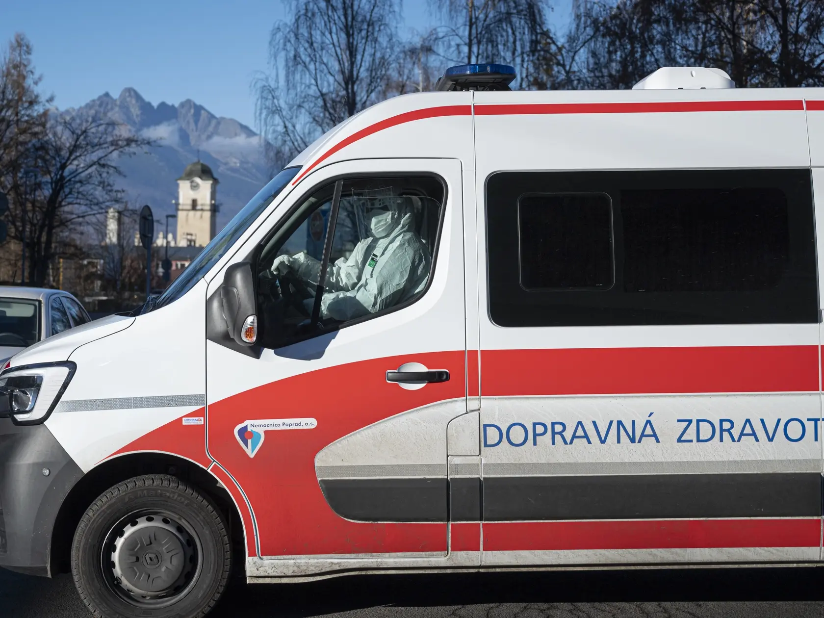 Dráma trvala niekoľko minút, počas ktorých všetci prítomní prežívali obrovský stres a strach o život 51-ročnej ženy. Obyvatelia si situáciu všimli náhodou – najskôr ich upozornili výkriky, potom telefonáty od susedov. (Ilustračné foto)