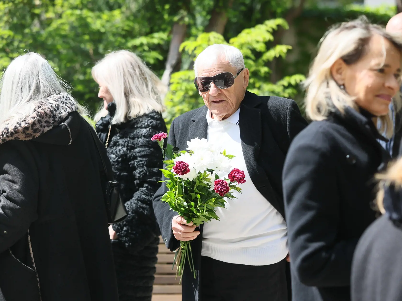 Posledná rozlúčka s Dušanom Grúňom (+81). Jozef Golonka