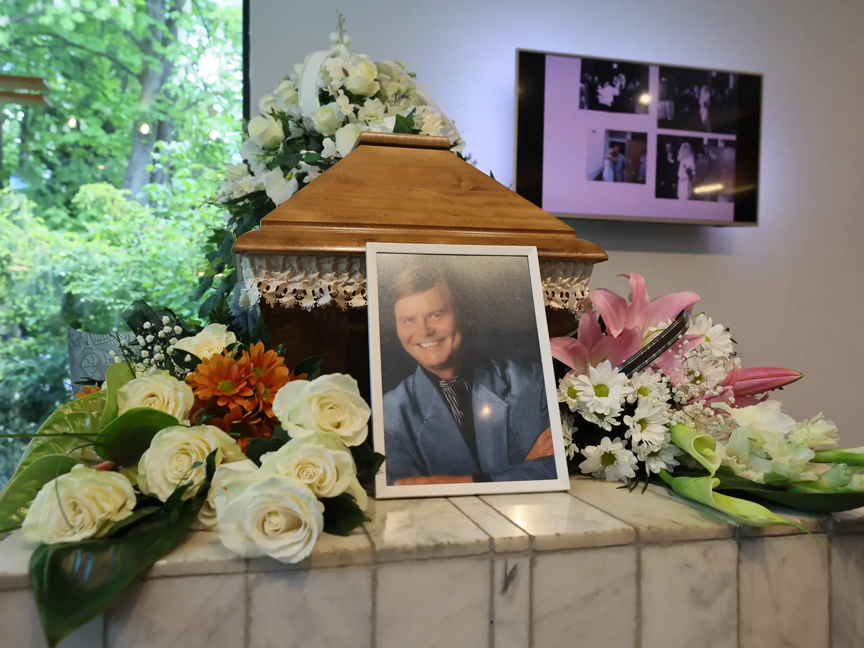 POSLEDNÁ ROZLÚČKA s Dušanom Grúňom (†81).