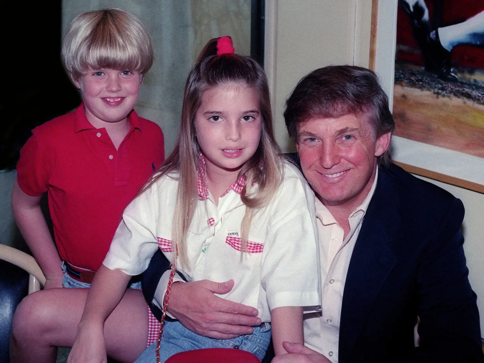 Eric a Ivanka Trump s otcom Donaldom v roku 1992.