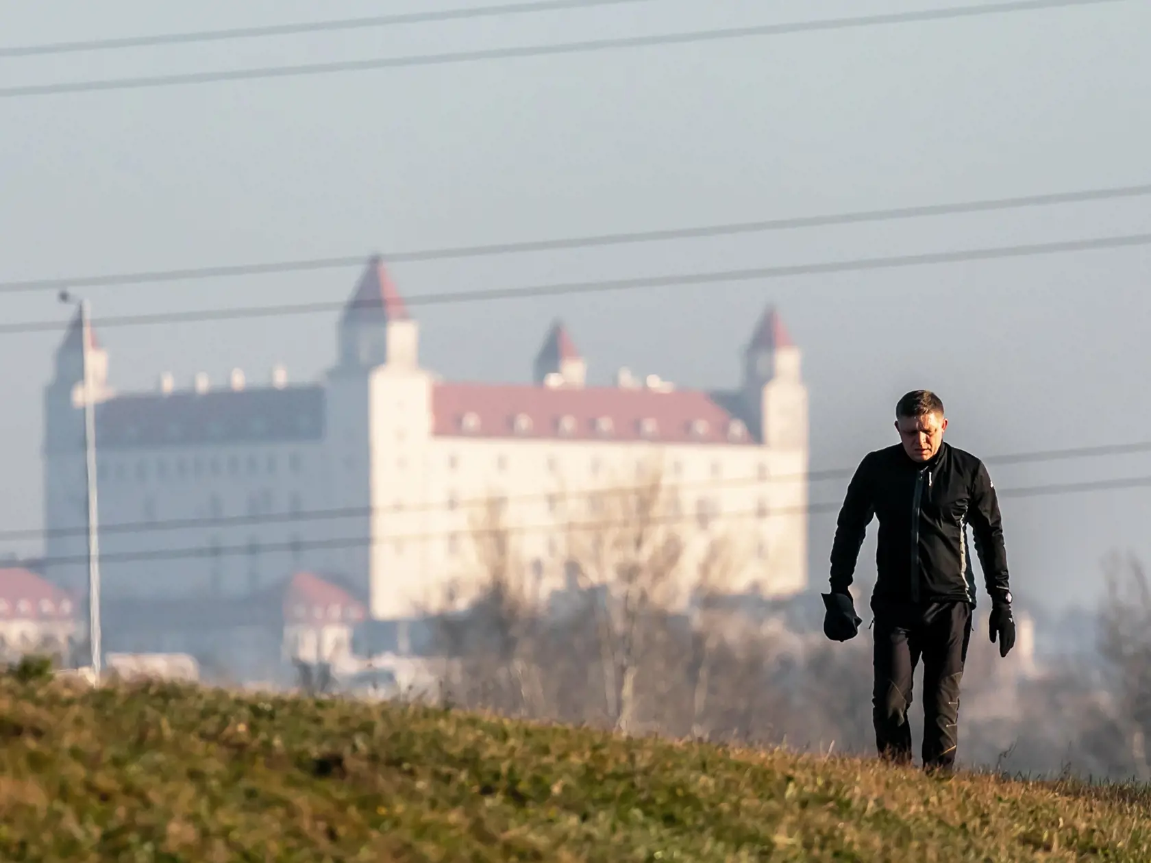 Robert Fico - predseda opozičnej strany Smer-SD a poslanec Národnej rady Slovenskej republiky