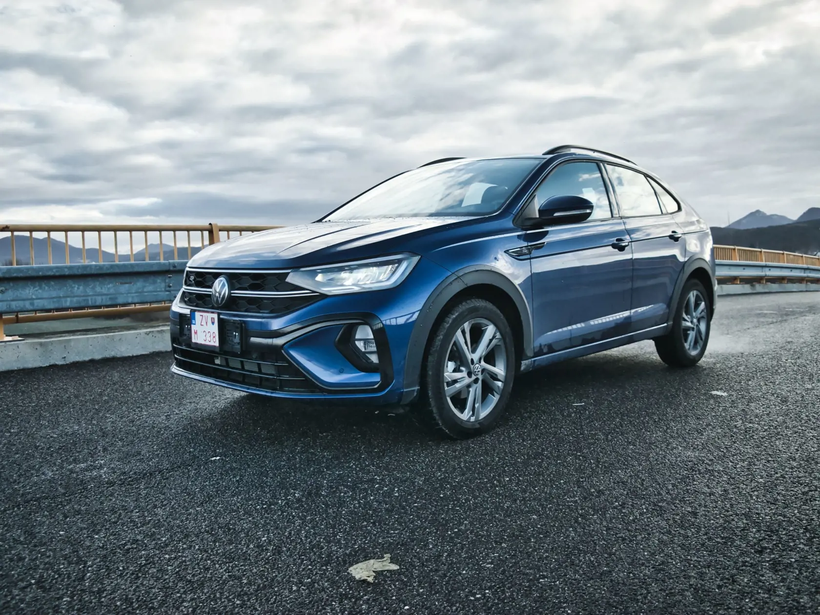 Volkswagen Taigo 1.0 TSI G6 R-Line.