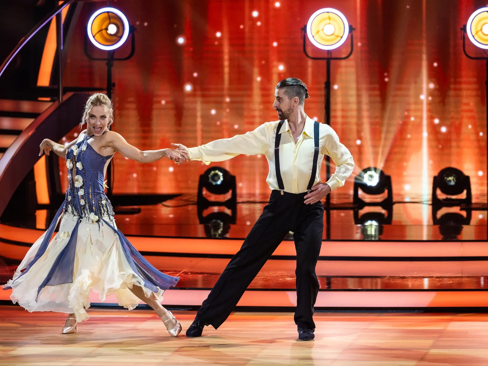 Na snímke Peter Sagan, Eliška Lenčešová počas štvrtého  kola Let's dance 2025.