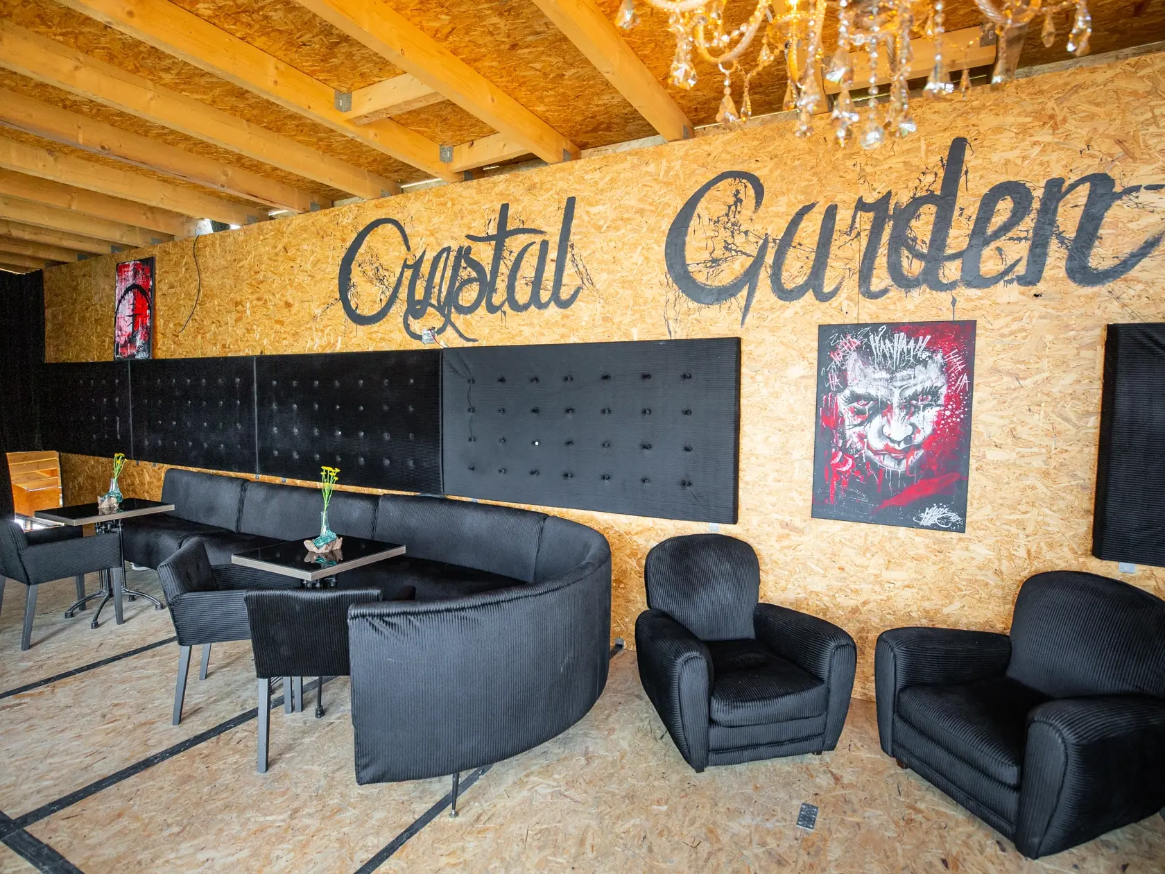 Bar s plážou "Crystal Garden" na bratislavských Zlatých pieskoch.