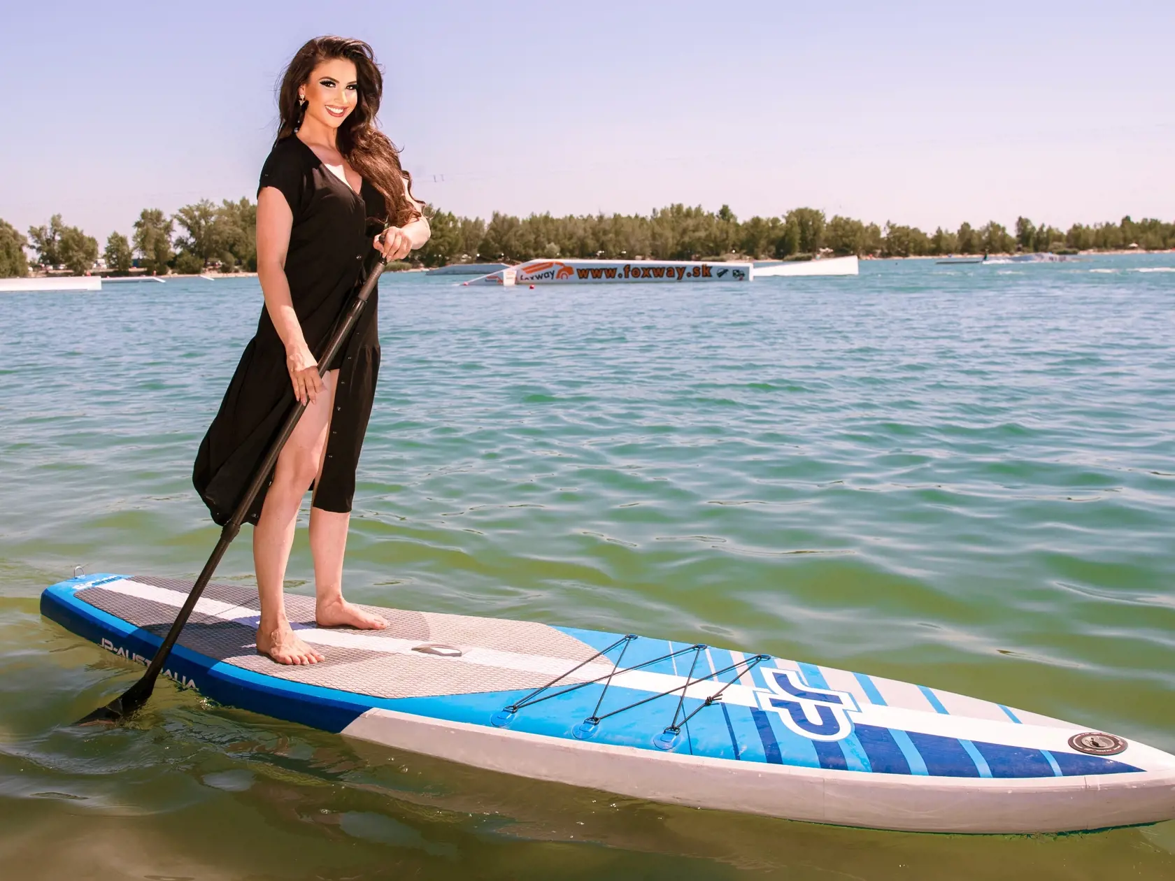 Daniela poskytuje pre deti nafukovačky a plánuje požičiavať paddleboardy.