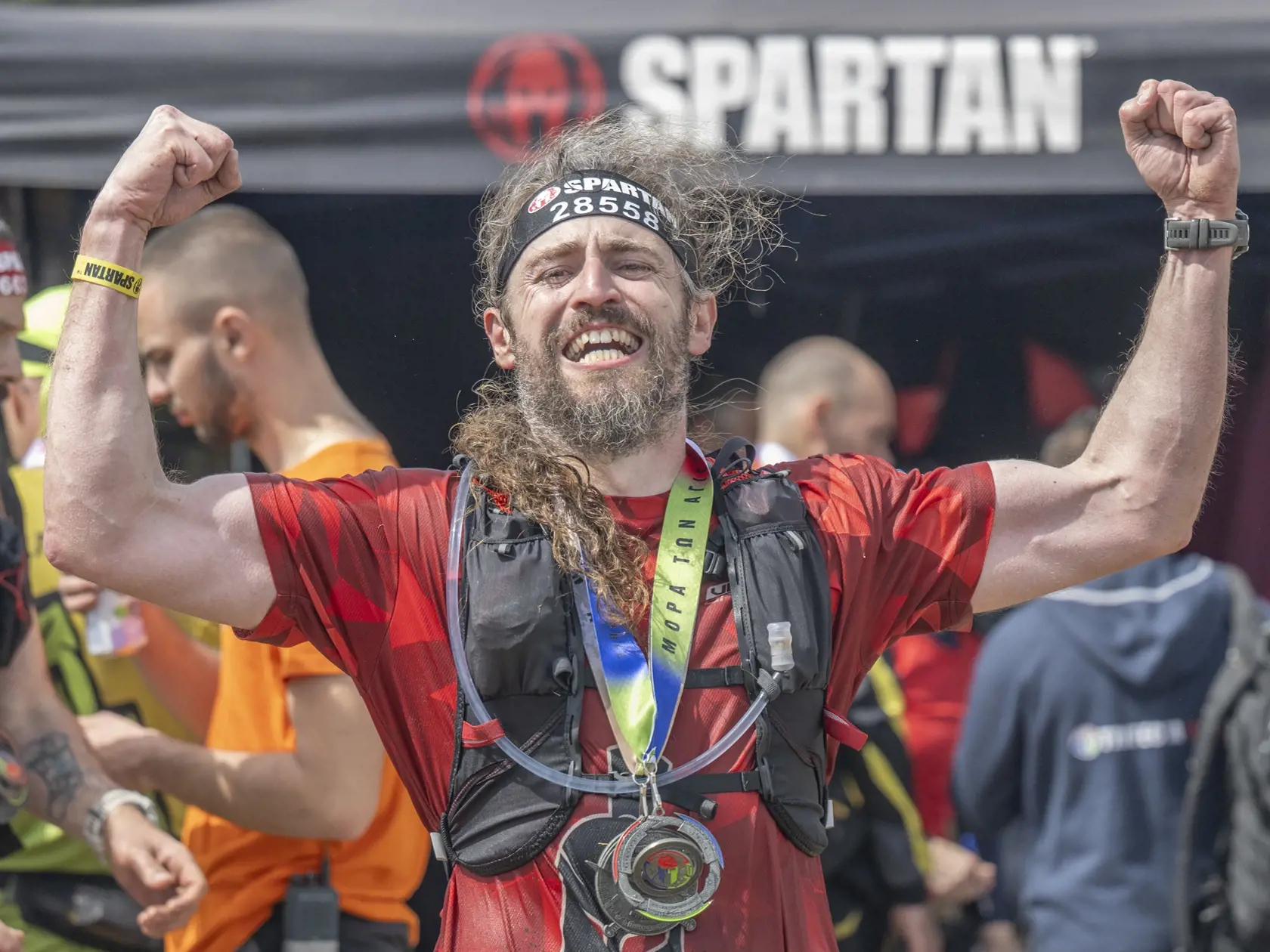 Snímka z podujatia Spartan race 2024 v areáli Vojenského technického a skúšobného ústavu (VTSÚ) Záhorie pri Senici 28. apríla 2024