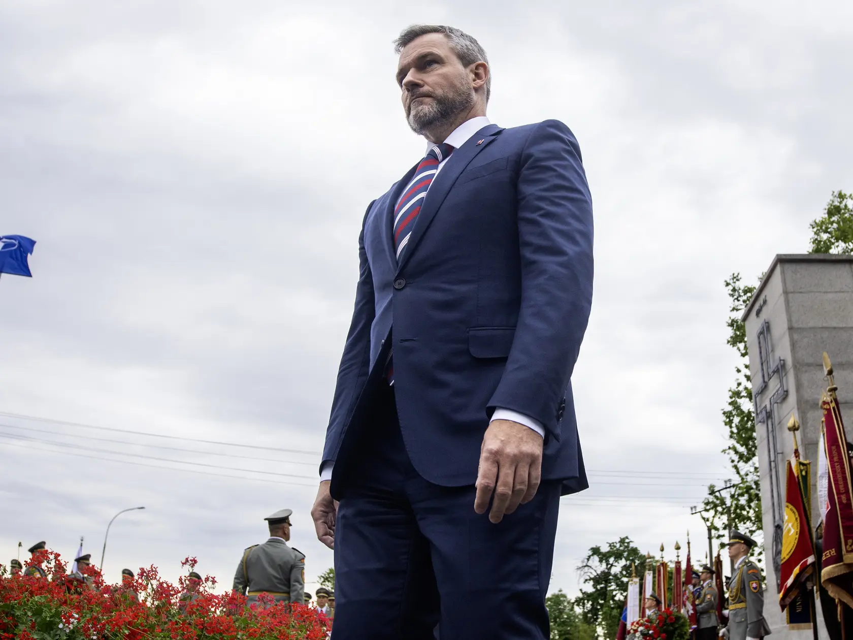 Na snímke prezident SR Peter Pellegrini počas pietneho aktu kladenia vencov pri Pomníku padlých rumunských vojakov v Piešťanoch.