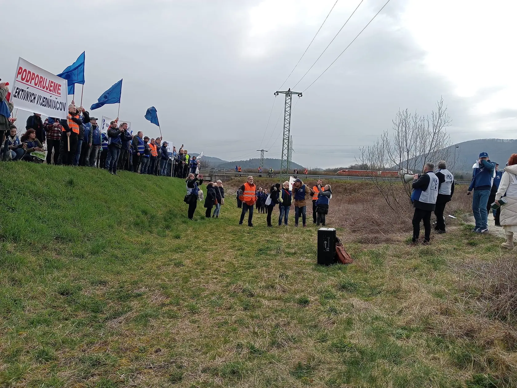 Odborový zväz KOVO už dlhodobo upozorňuje na porušovanie práv odborárov.