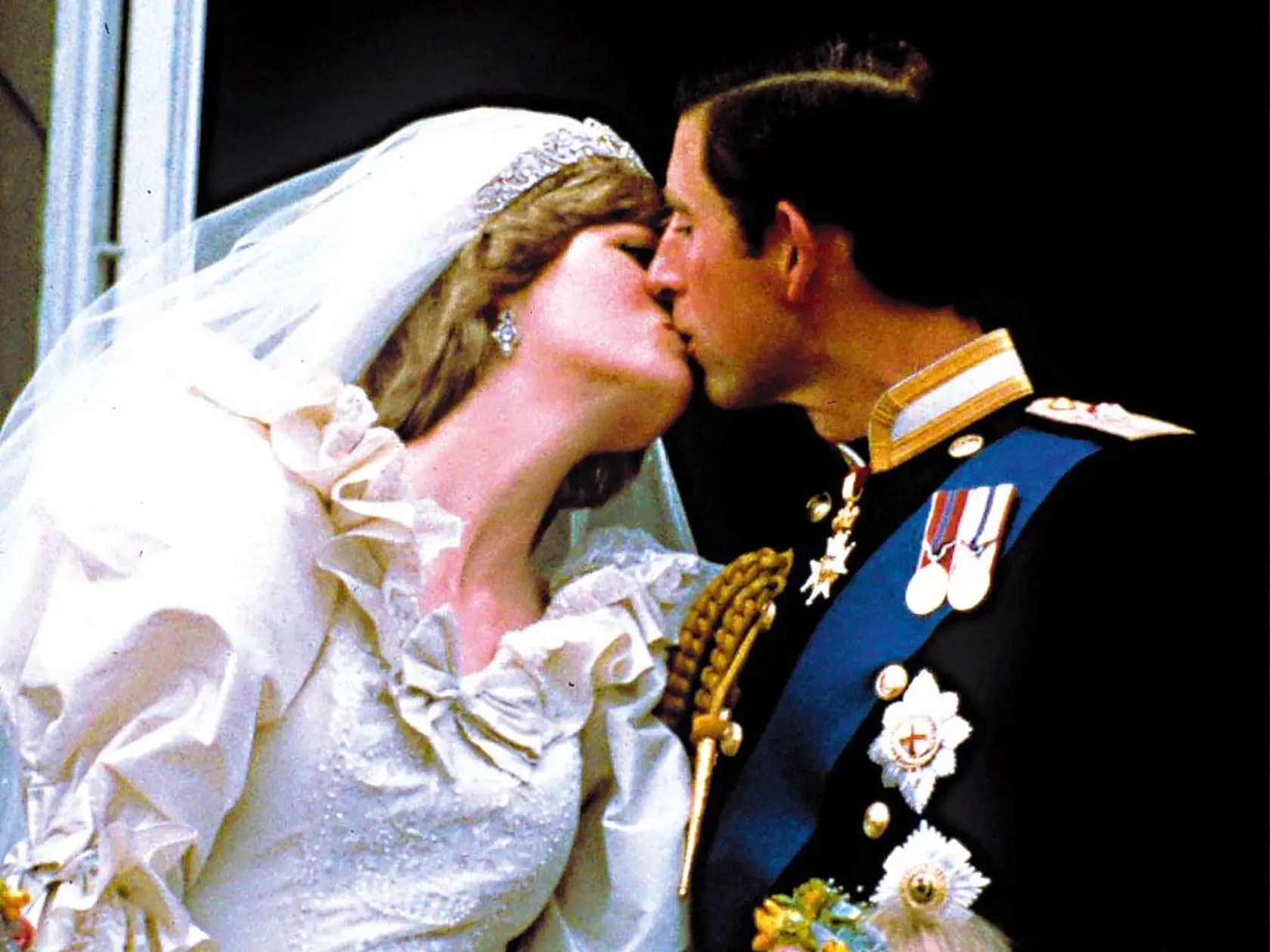 Princezná Diana s princom Charlesom počas ich