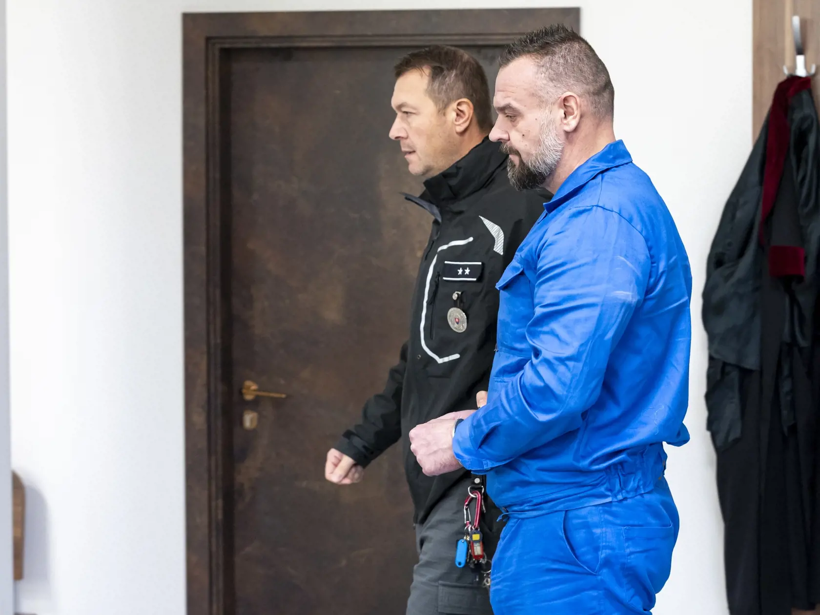 Na snímke je Juraj Bolebruch počas hlavného pojednávania na súde v Považskej Bystrici  - pokračovací zločin podvod.
