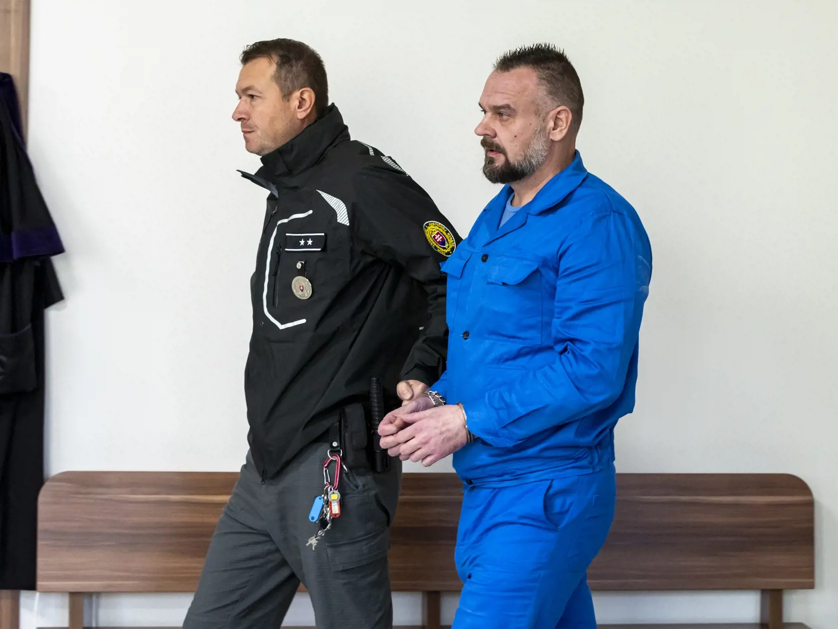 Na snímke je Juraj Bolebruch počas hlavného pojednávania na súde v Považskej Bystrici  - pokračovací zločin podvod.