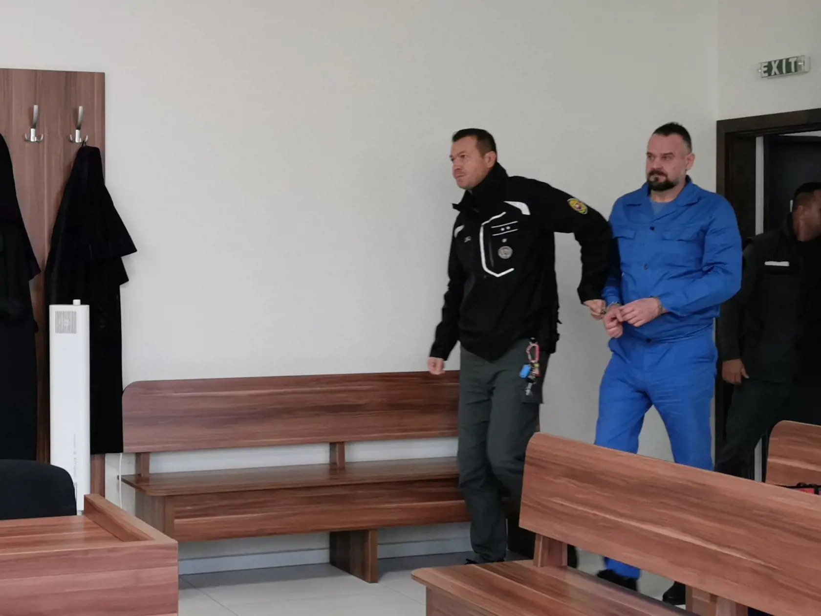 Juraj B. sa mal na ženách dopustiť pokračovacieho zločinu podvodu.