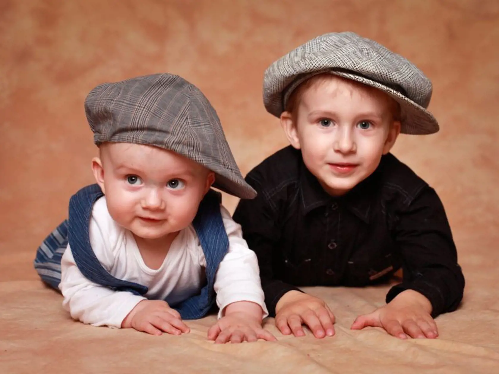 Peter a Kristian (11 mesiacov a 3,5 roka)