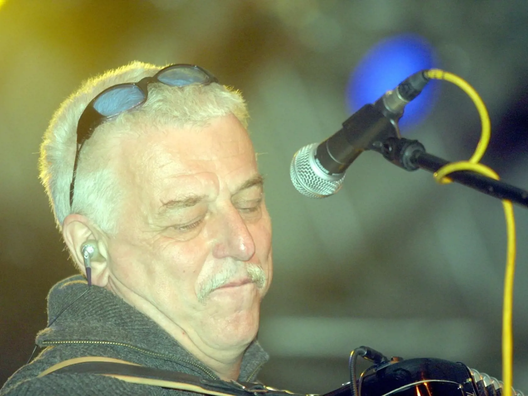 Radek Pobořil z kapely Čechomor zomrel vo veku 75 rokov.