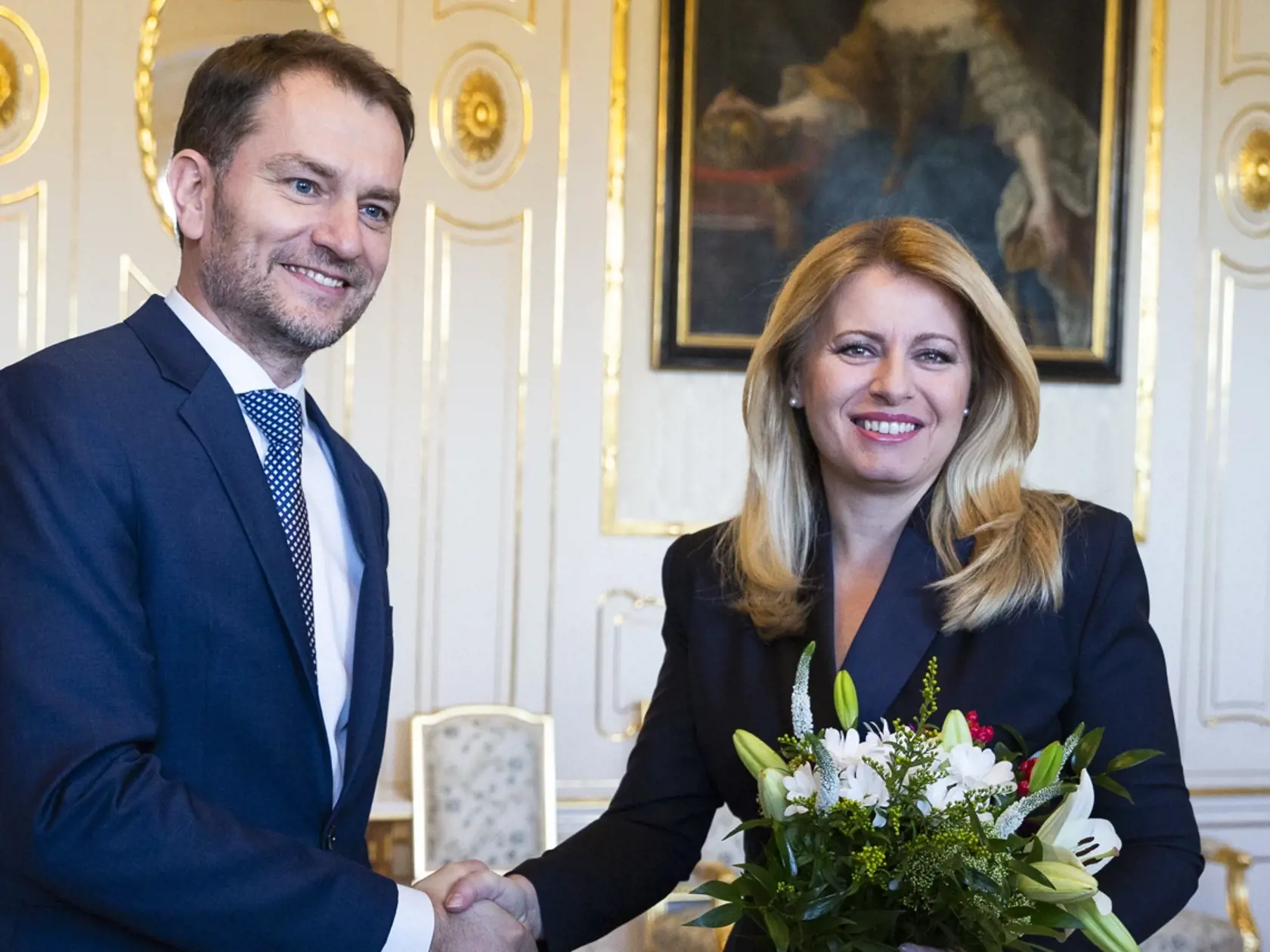 Na snímke líder OĽaNO Igor Matovič počas stretnutia s prezidentkou SR Zuzanou Čaputovou k výsledkom volieb do NR SR v Bratislave 2. marca 2020. Prezidentka SR Zuzana Čaputová pozvala Igora Matoviča, ktorého hnutie OĽaNO zvíťazilo v sobotných (29. 2.) parlamentných voľbách, na stretnutie do Prezidentského paláca. Pri formovaní novej vlády podľa jej slov netreba strácať čas. FOTO TASR - Jaroslav Novák