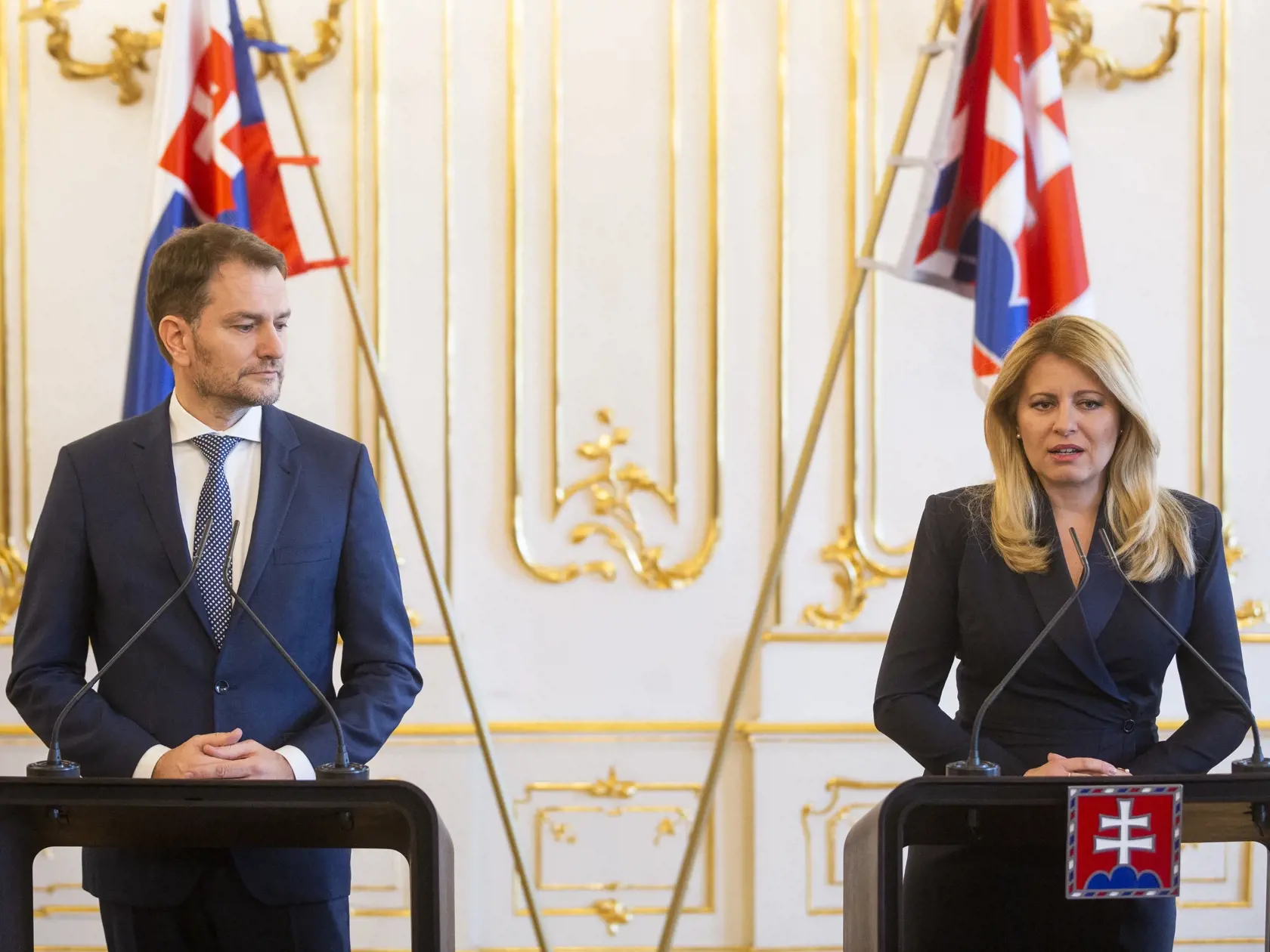 S prezidentkou Zuzanou Čaputovou má Matovič dlhodobo problém. Považuje ju za falošnú a zákernú ženu.