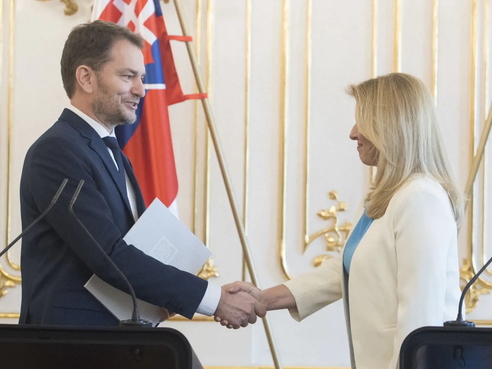 S prezidentkou Zuzanou Čaputovou má Matovič dlhodobo problém. Považuje ju za falošnú a zákernú ženu.