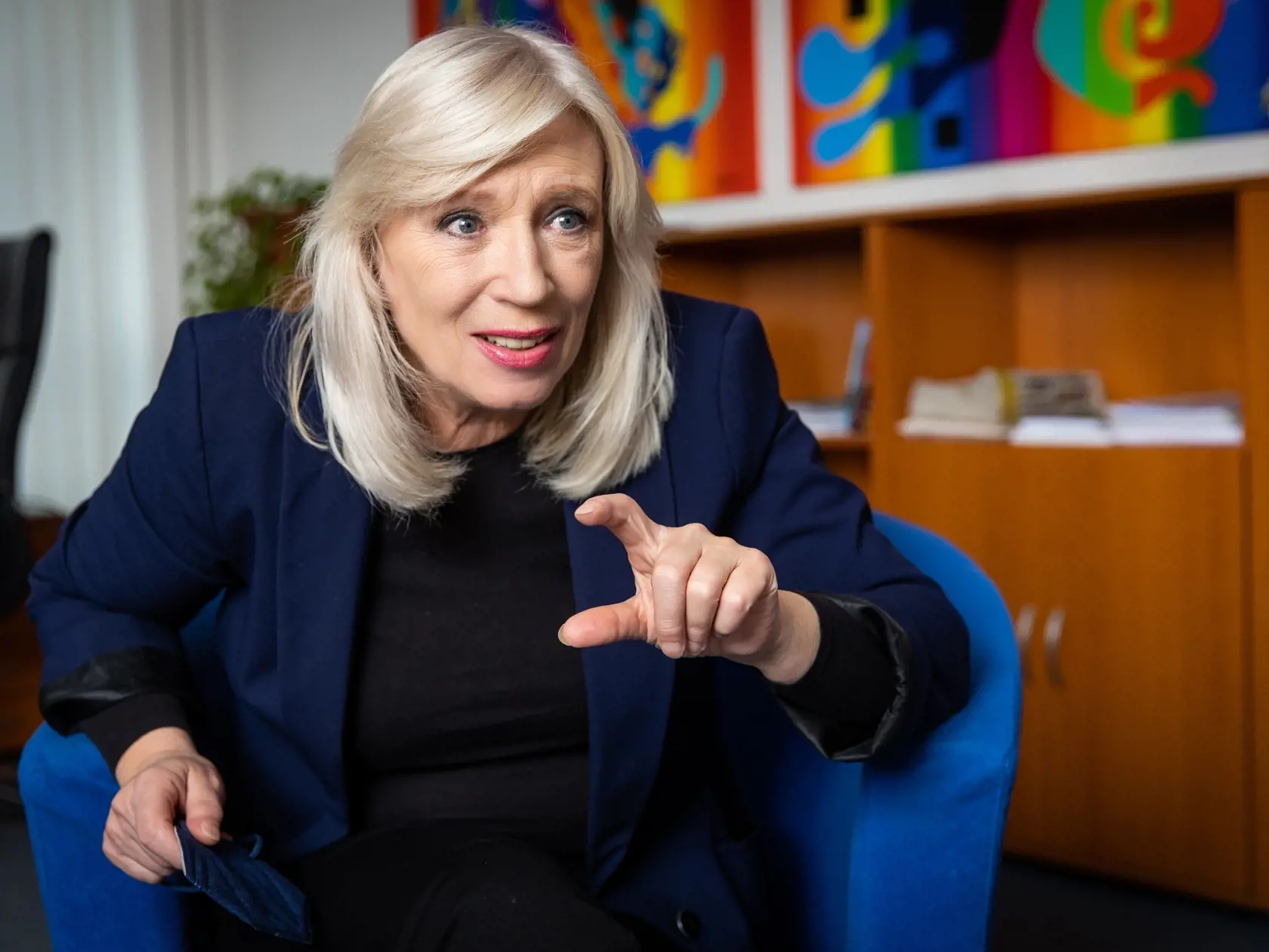 "Podstatné je uviesť, aká je pravda. Následne je totiž zrejmé, že útok je neoprávnený a nehorázny, podobne ako pri útokoch na vedcov, novinárov, odborníkov či prezidentku Čaputovú alebo pani Baťovú... Je to dlhý zoznam," reaguje Radičová na Matoviča.