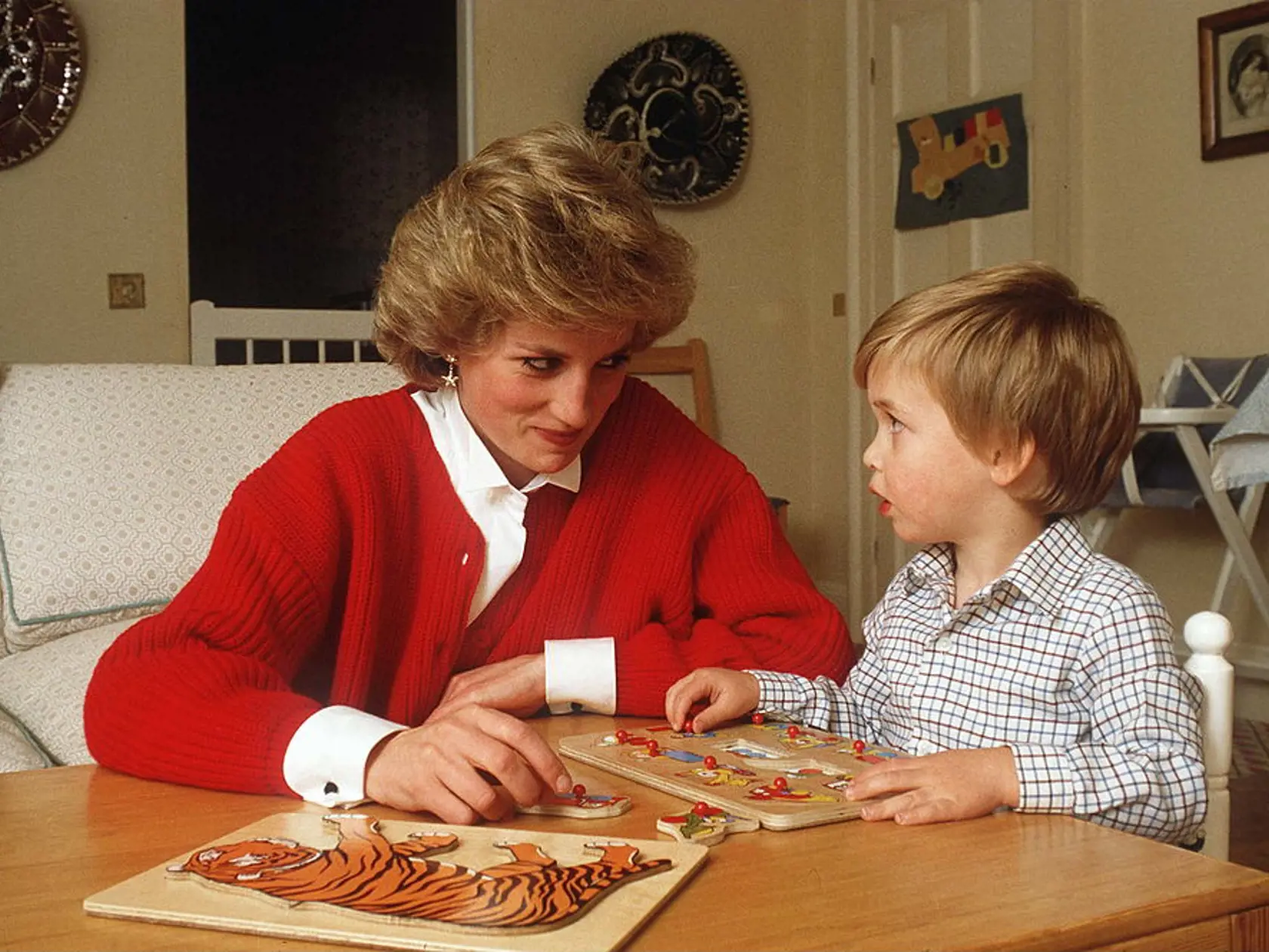 Princezná Diana si chvíle s Williamom a Harrym užívala. Pre oboch chcela lepší a slobodnejší život.