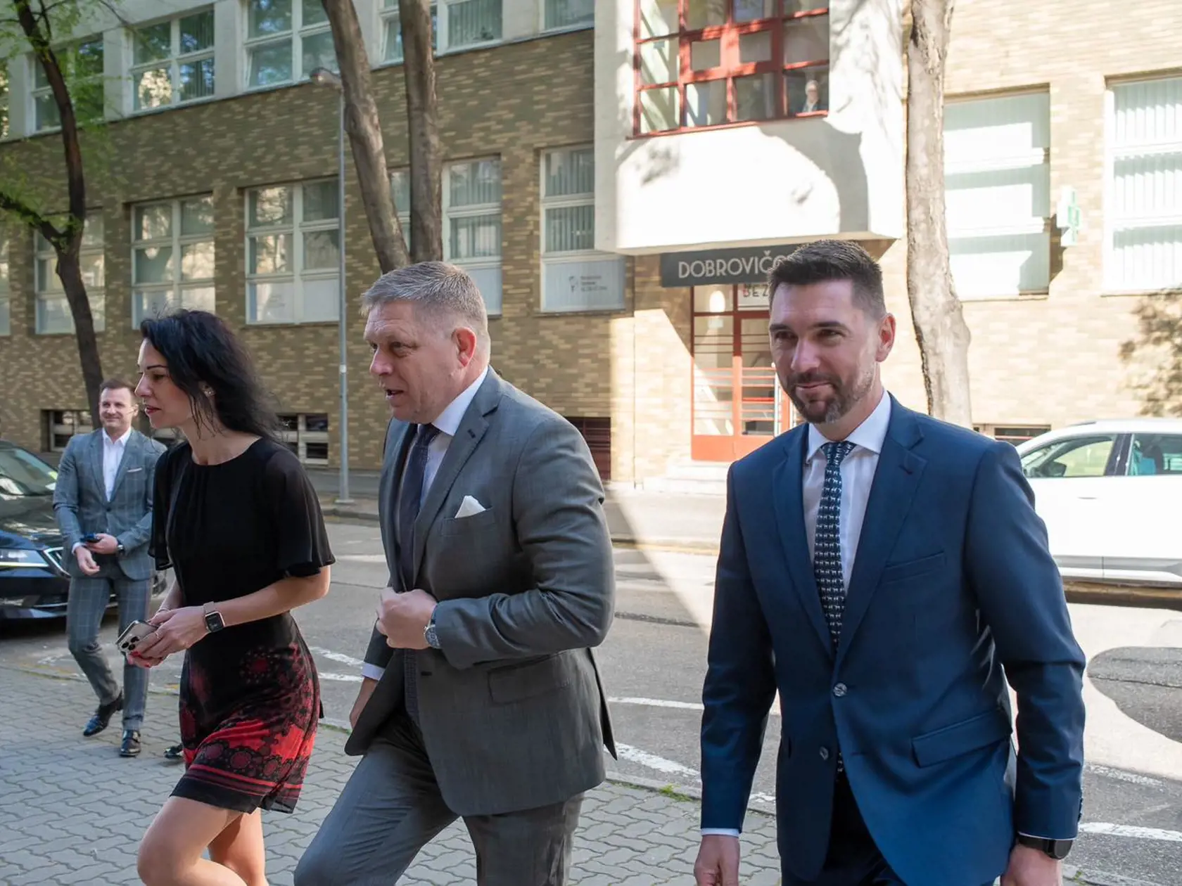 Premiér Robert Fico a šéf agrorezortu Richard Takáč.