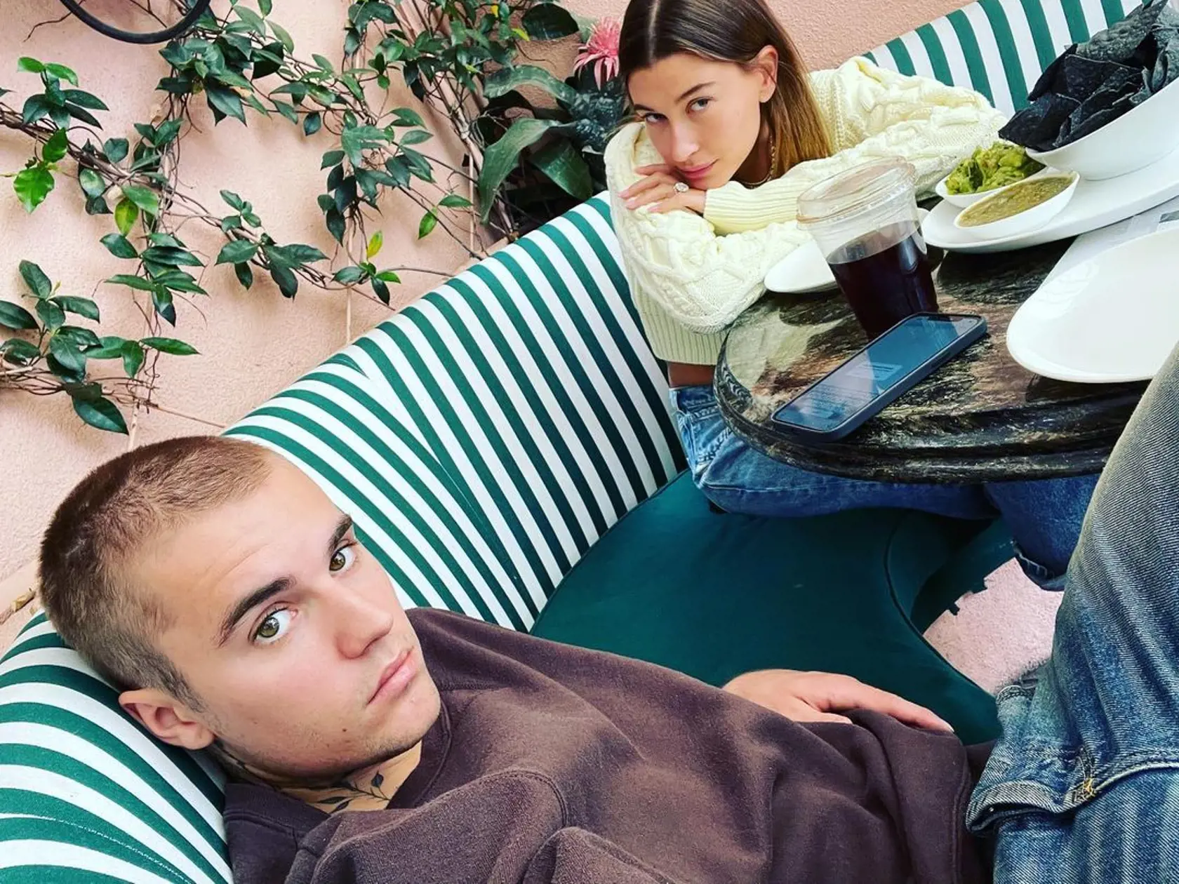 Spevák Justin Bieber a modelka Hailey Bieber