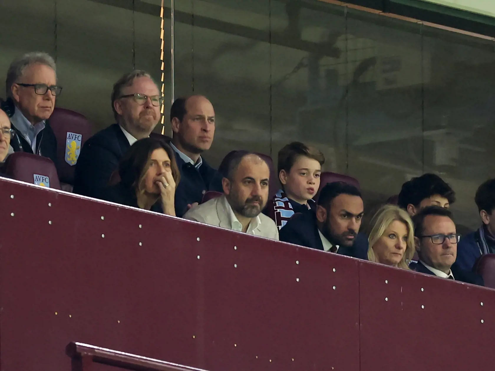 Princ George prvýkrát na verejnosti od oznámenia rakoviny princeznej Kate.