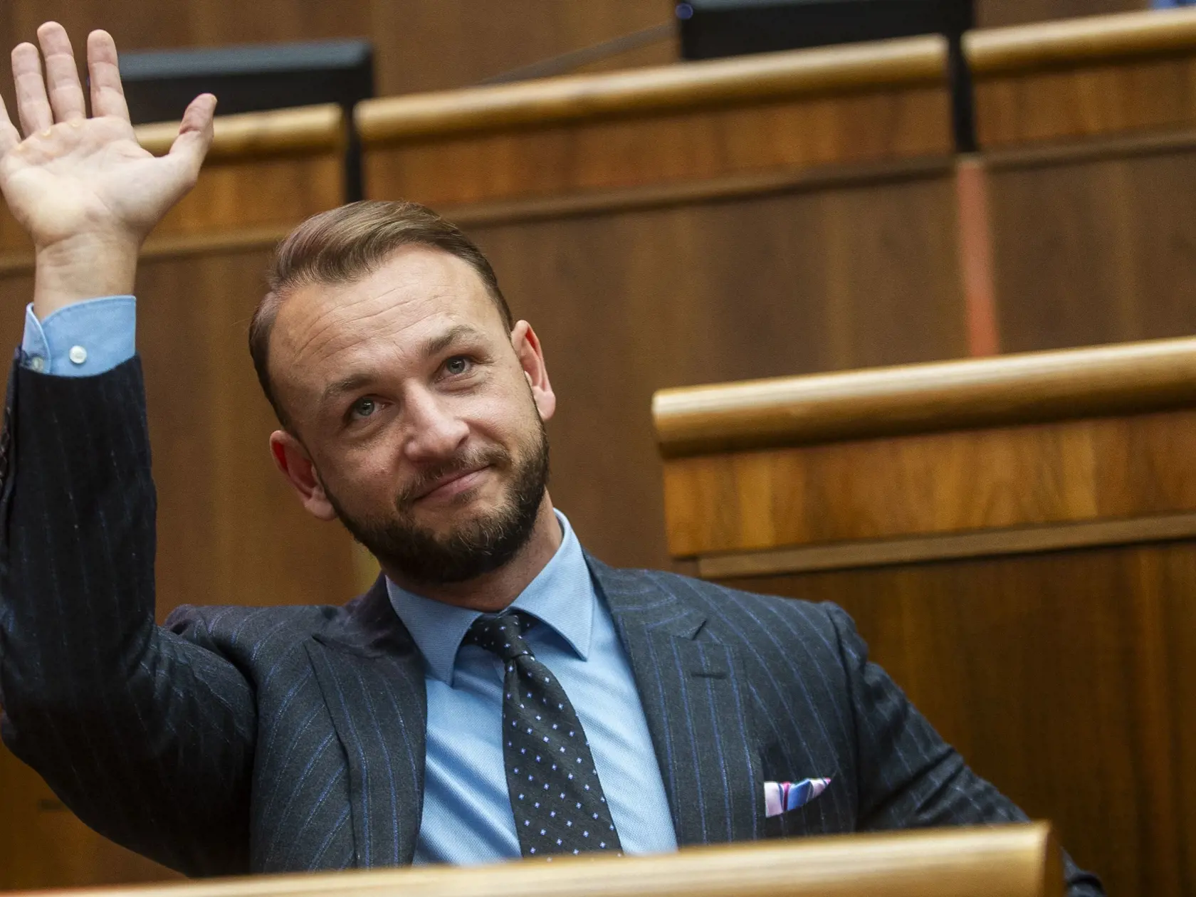Na snímke minister vnútra SR Matúš Šutaj Eštok (Hlas-SD) reaguje počas schôdze Národnej Rady SR, kde sa ho opozícia pokúsila odvolať 29. novembra 2023 v Bratislave.