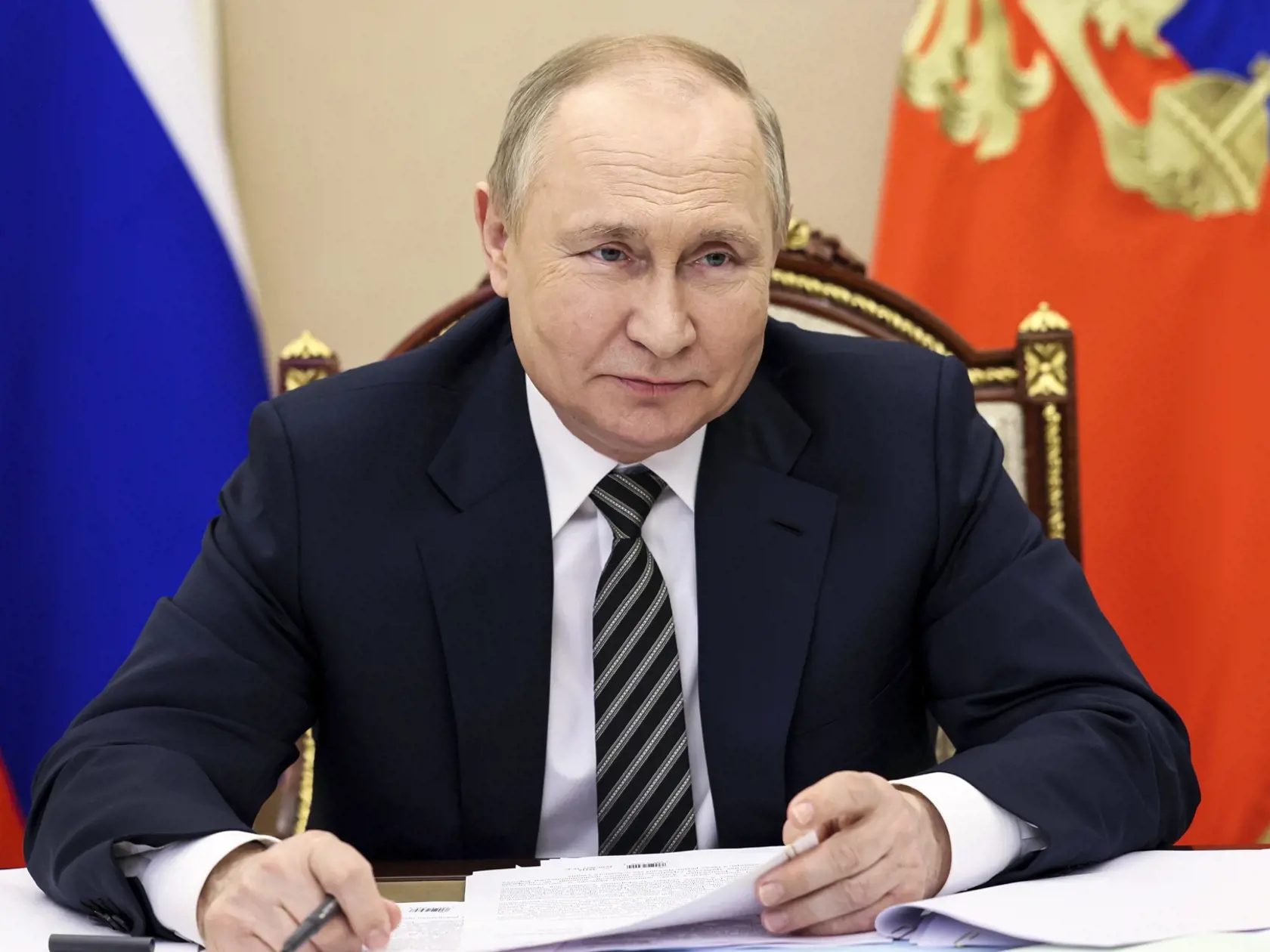 WA 1 Moskva - Ruský prezident Vladimir Putin počas videokonferencie v Moskve v piatok 27. mája 2022. FOTO TASR/AP


 
Russian President Vladimir Putin attends a meeting via videoconference in Moscow, Russia, Friday, May 27, 2022. (Mikhail Metzel, Sputnik, Kremlin Pool Photo via AP)