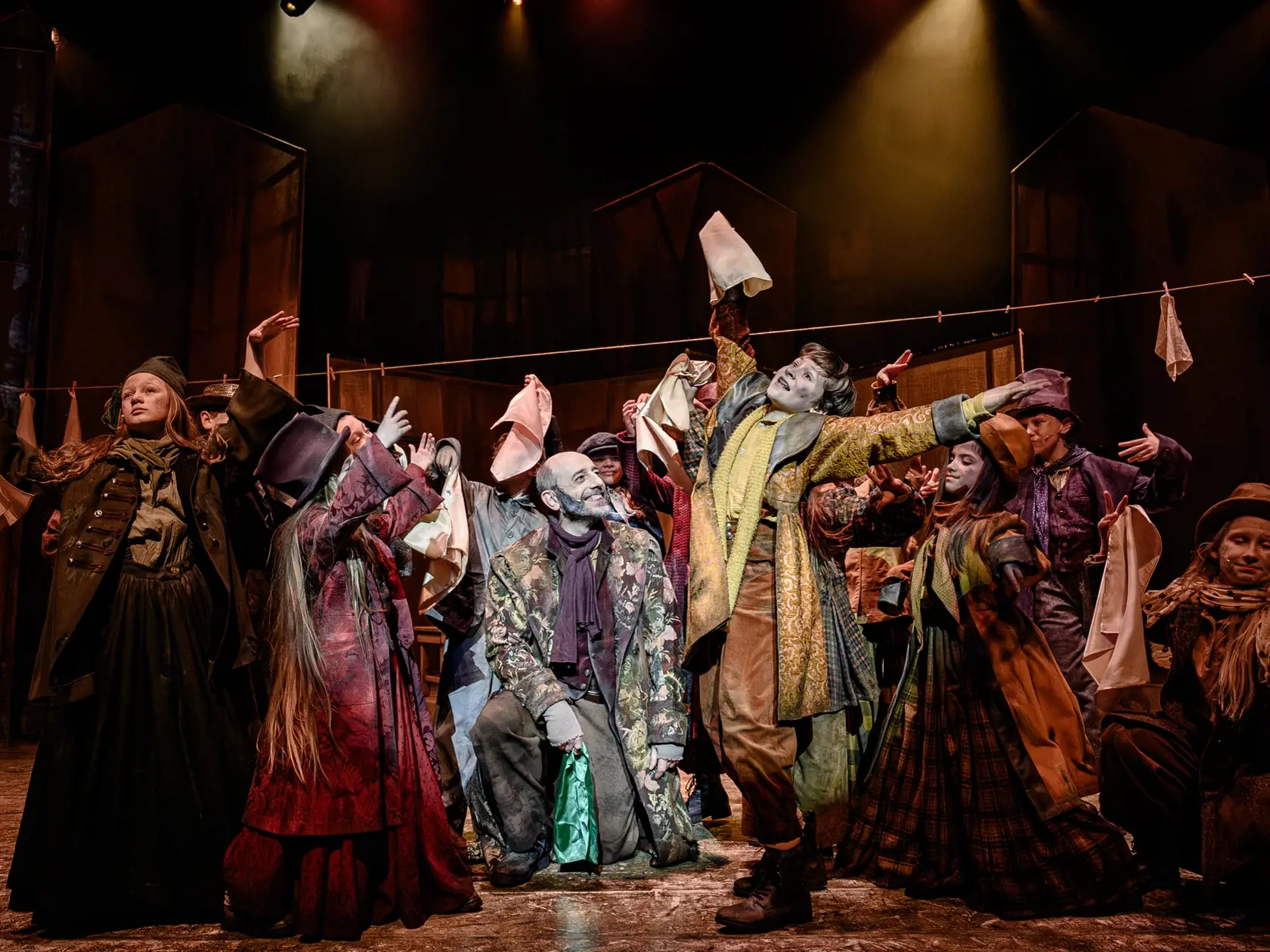 Slávny román Charlesa Dickensa - Oliver Twist ožil na javisku divadla Nová scéna v Bratislave.
