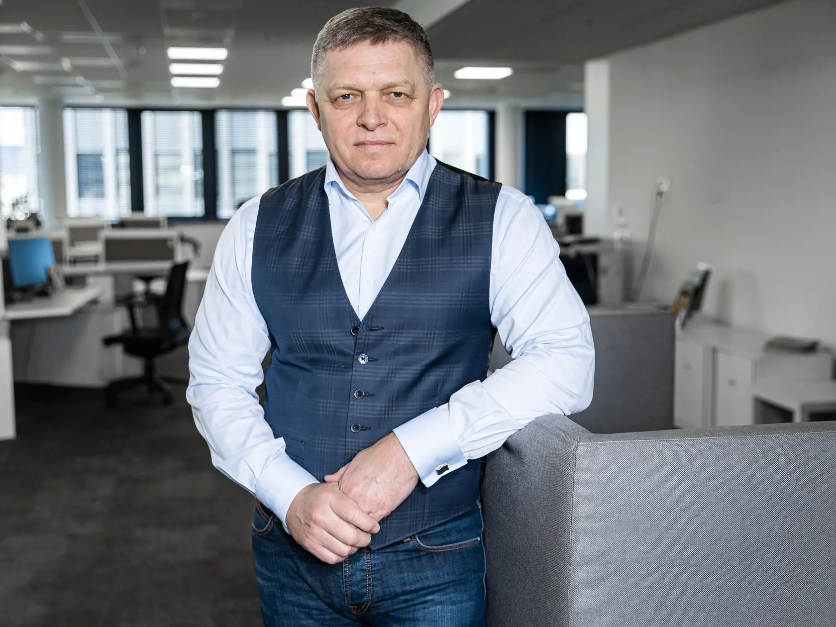 "Rozhodnutie vlády SR je aktom otvoreného nepriateľstva voči Ruskej federácii," vyhlásil predseda Smer-SD Robert Fico v súvislosti s informáciou, že poverená vláda je pripravená odovzdať stíhačky MiG-29 Ukrajine.