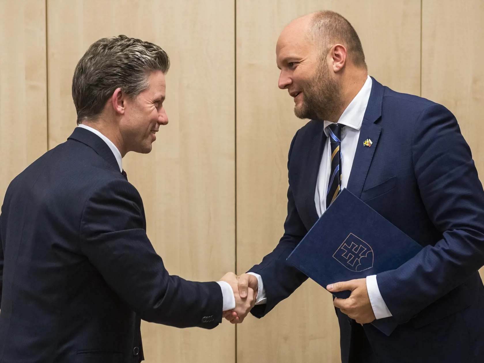 Rokovanie ministra J. Naďa a švédskeho ministra obrany P. Jonsona v Bratislave
