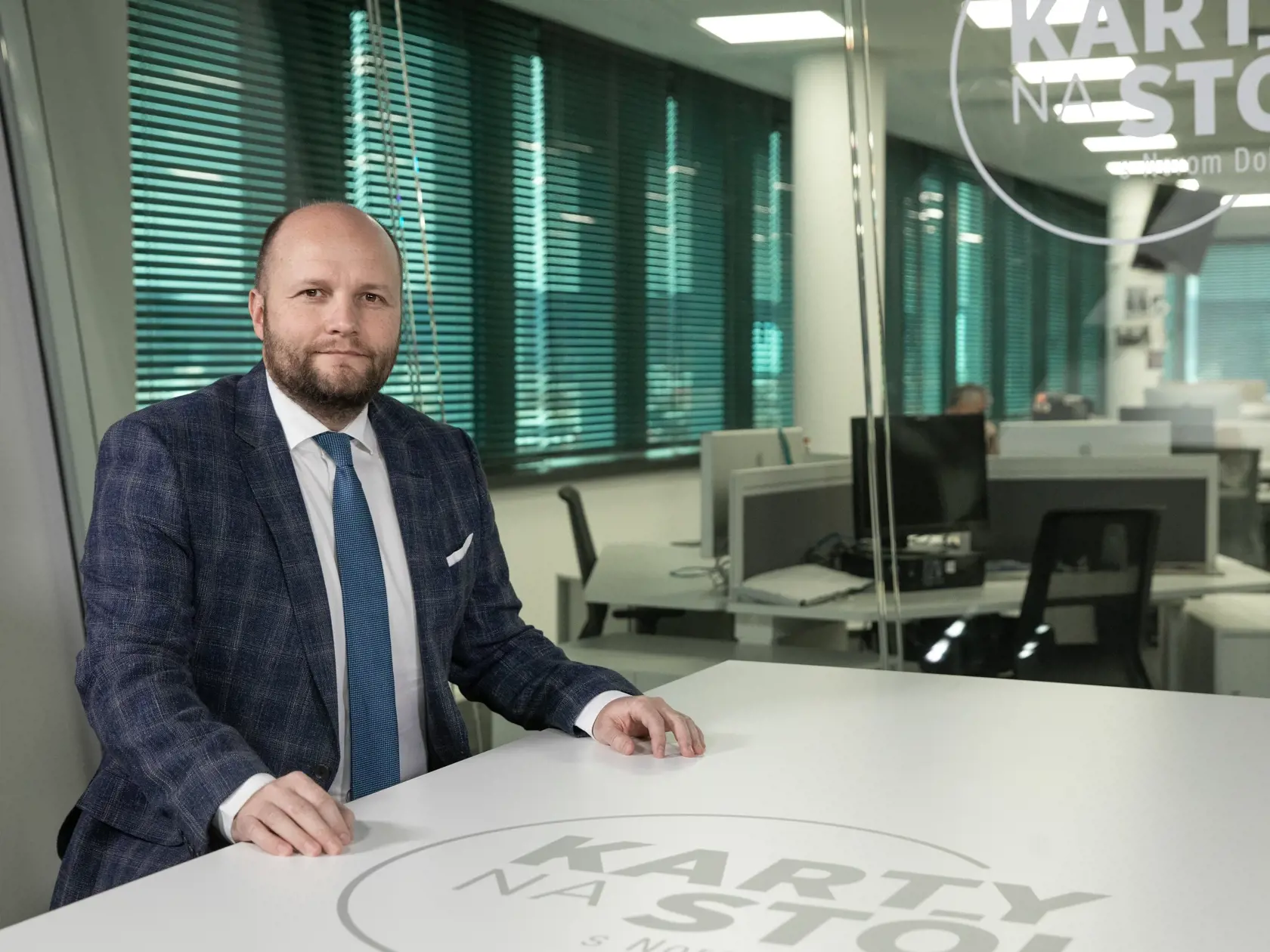 Na snímke je slovenský politik, bývalý diplomat a  súčasný minister obrany SR Jaroslav Naď.